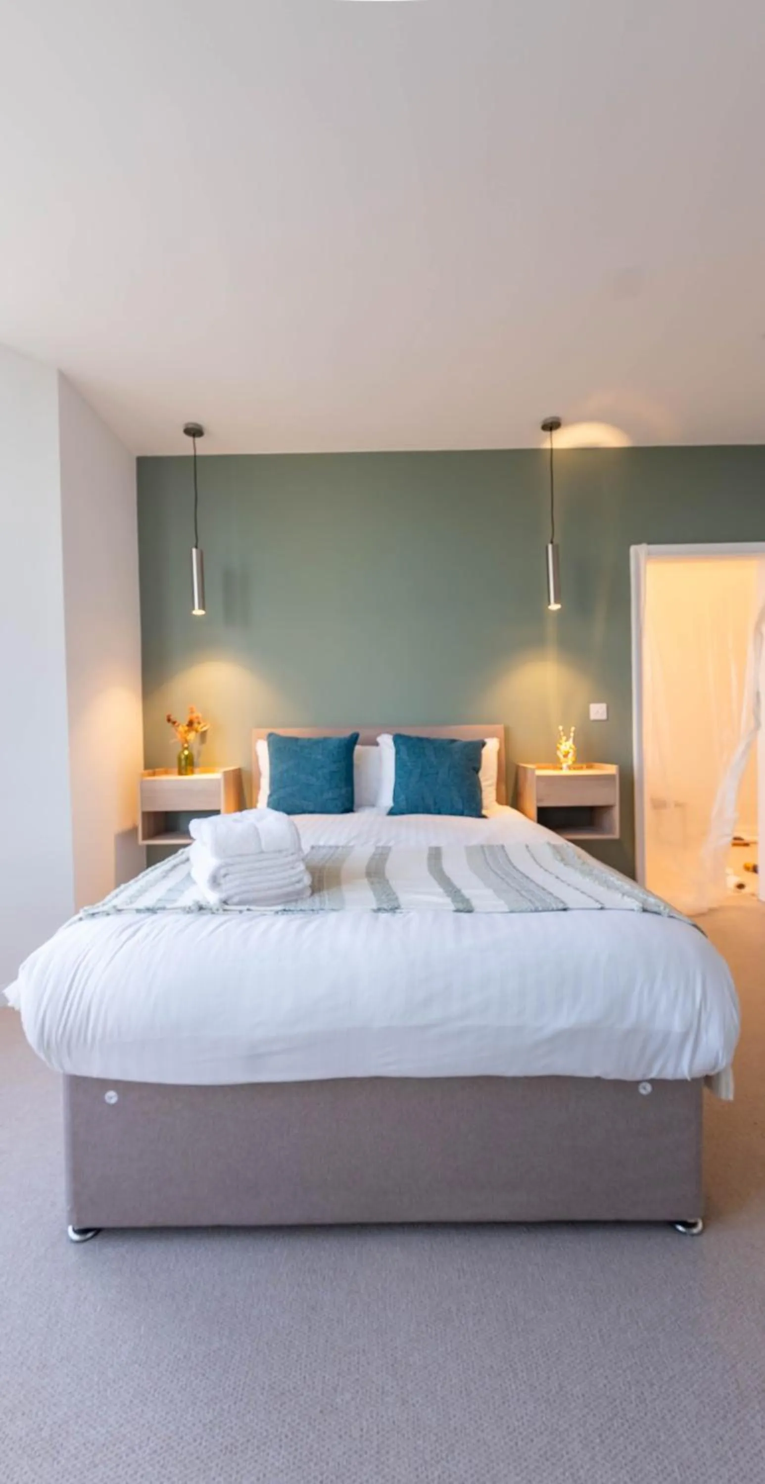 Bed in Bowles Hotels