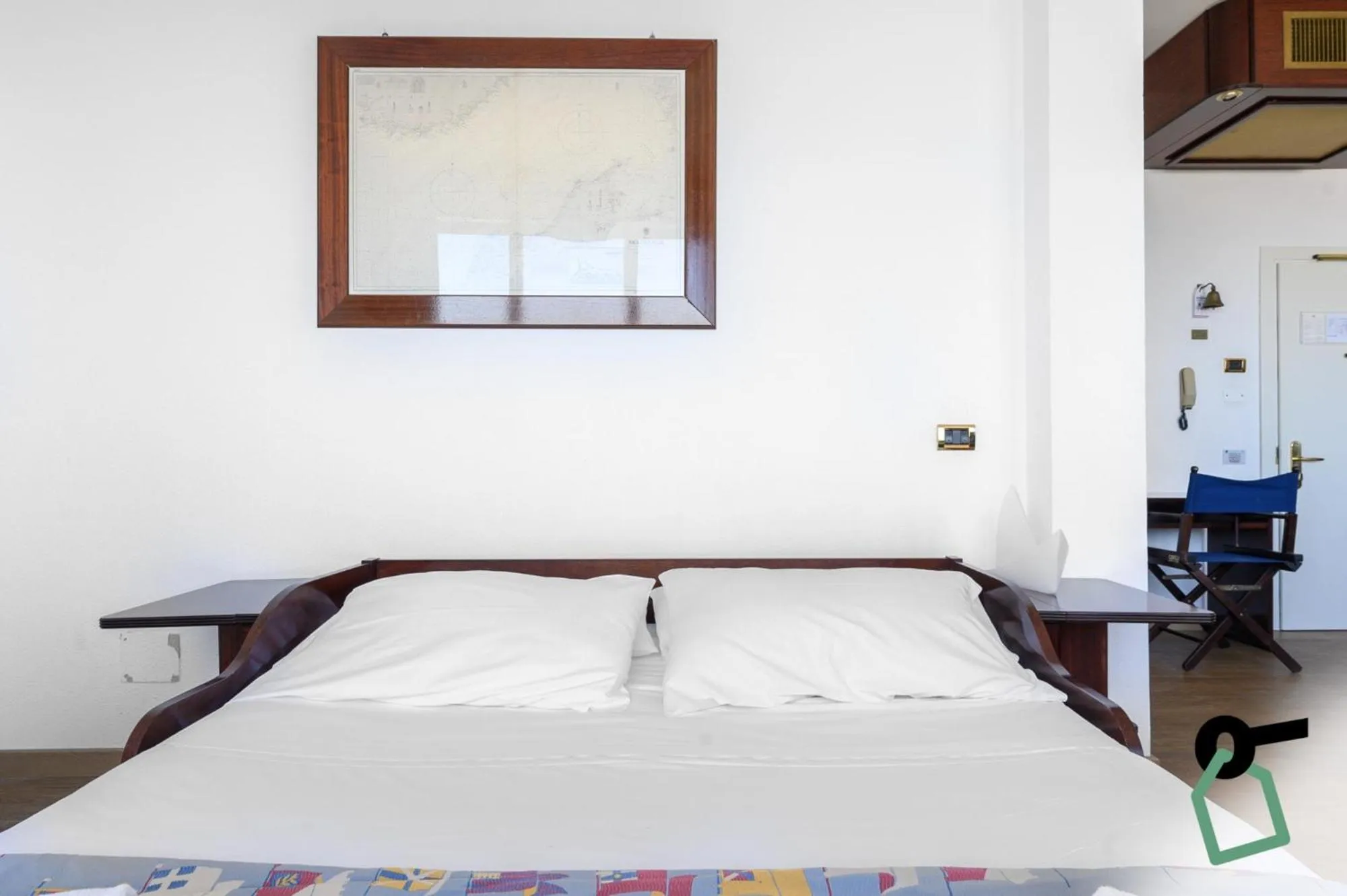 Bed in HOTIDAY Gallipoli Porto