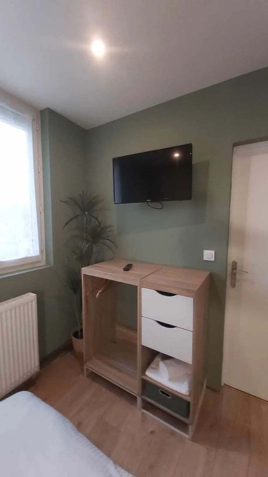 Bed in La Renaissance