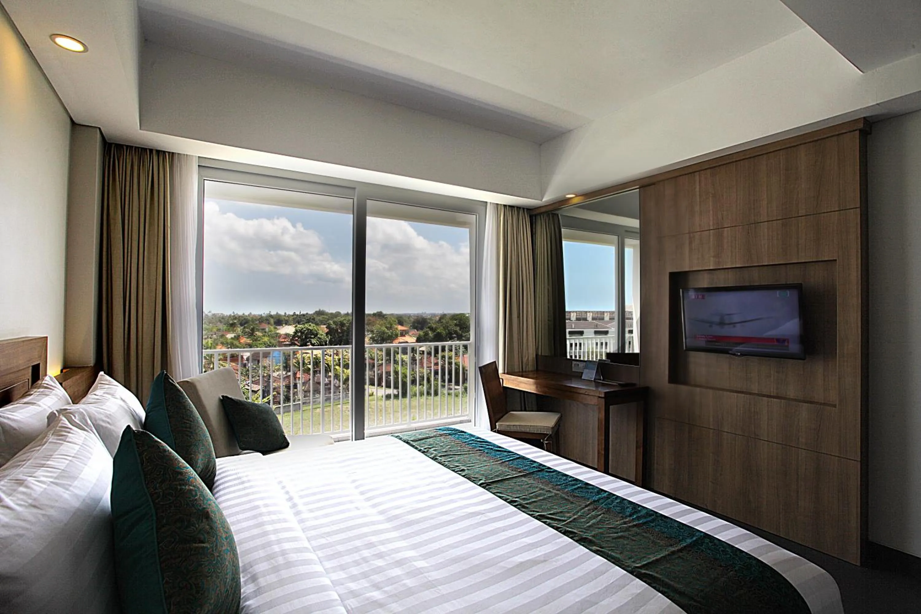 Bedroom, Bed in Paragon Hotel Seminyak