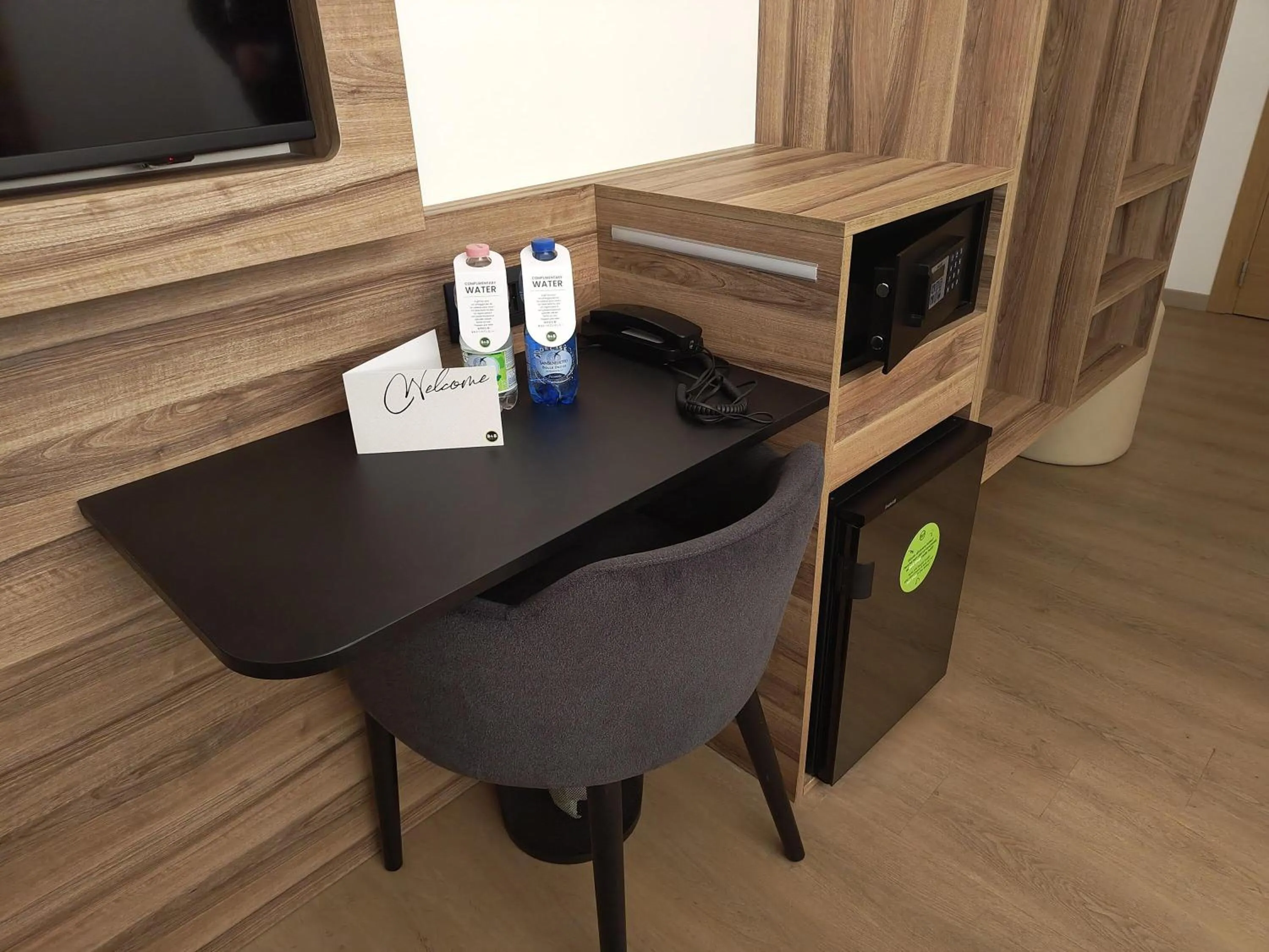 Photo of the whole room in B&B HOTEL Prato City Center