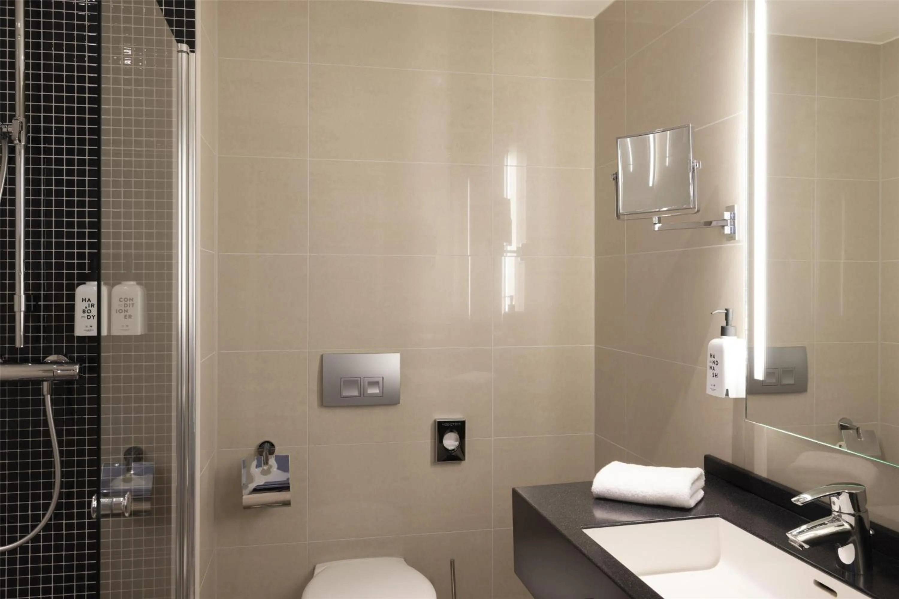 Bathroom in Scandic Berlin Kurfürstendamm