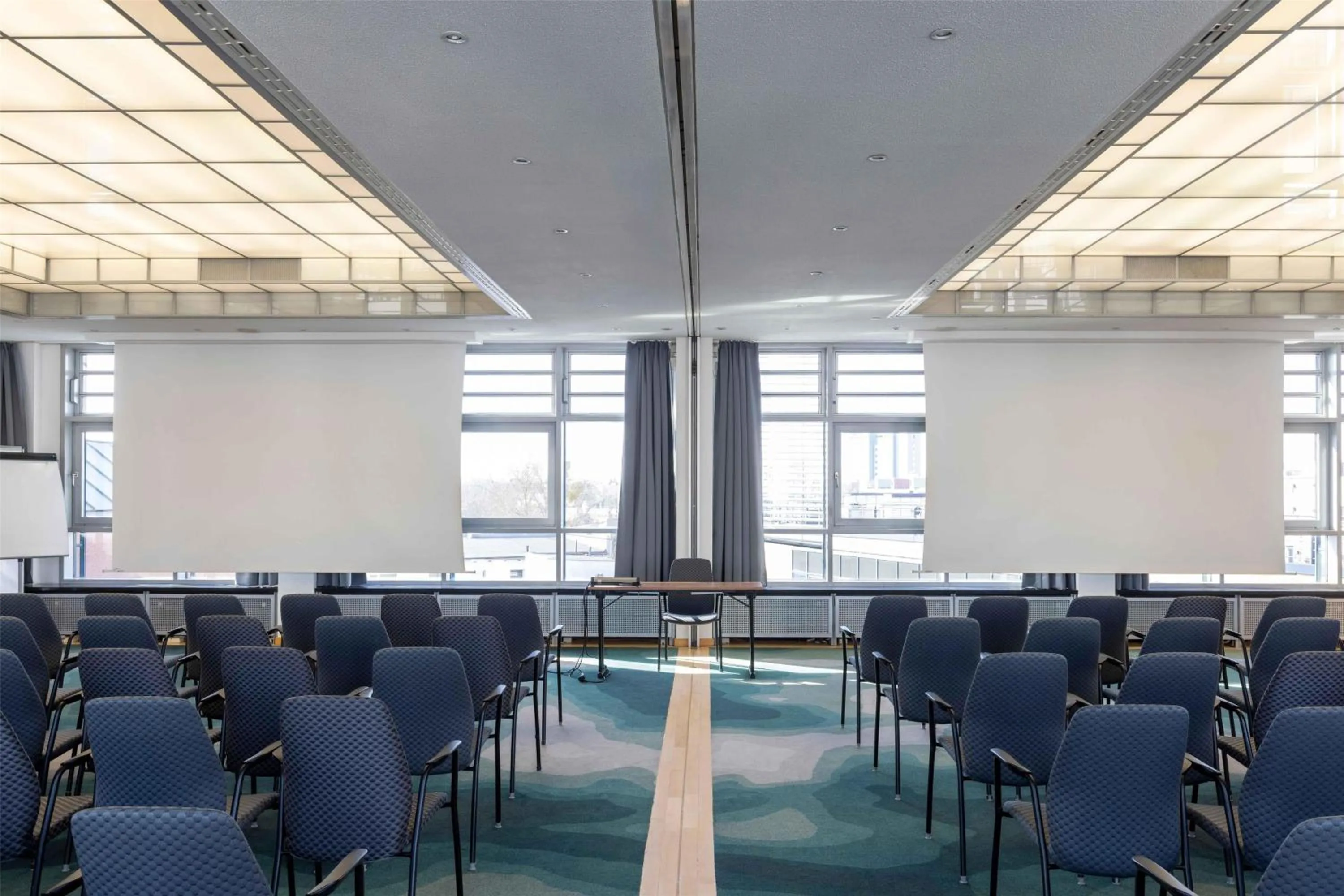 Meeting/conference room in Scandic Berlin Kurfürstendamm