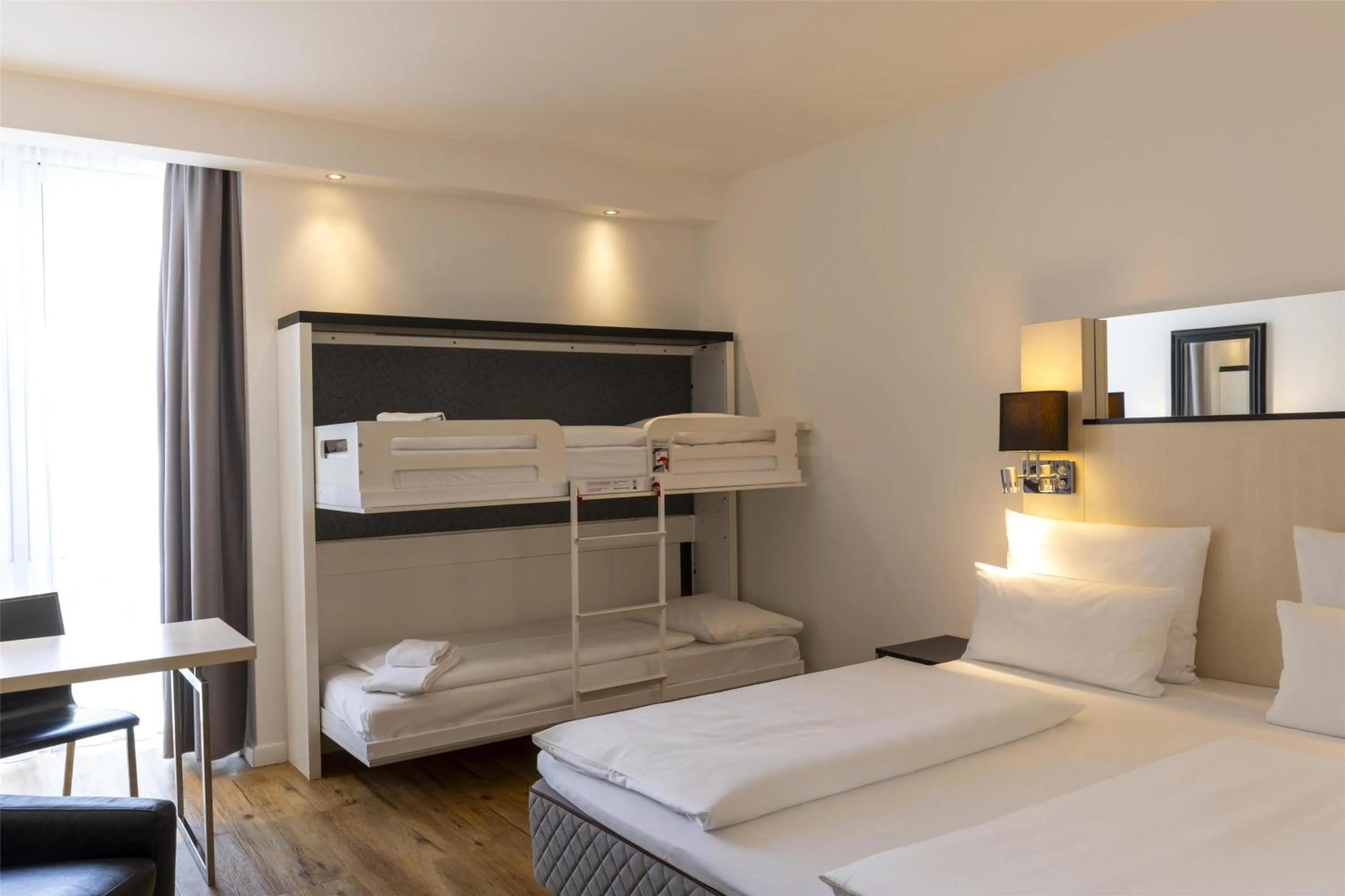 Bedroom, Bed in Scandic Berlin Kurfürstendamm