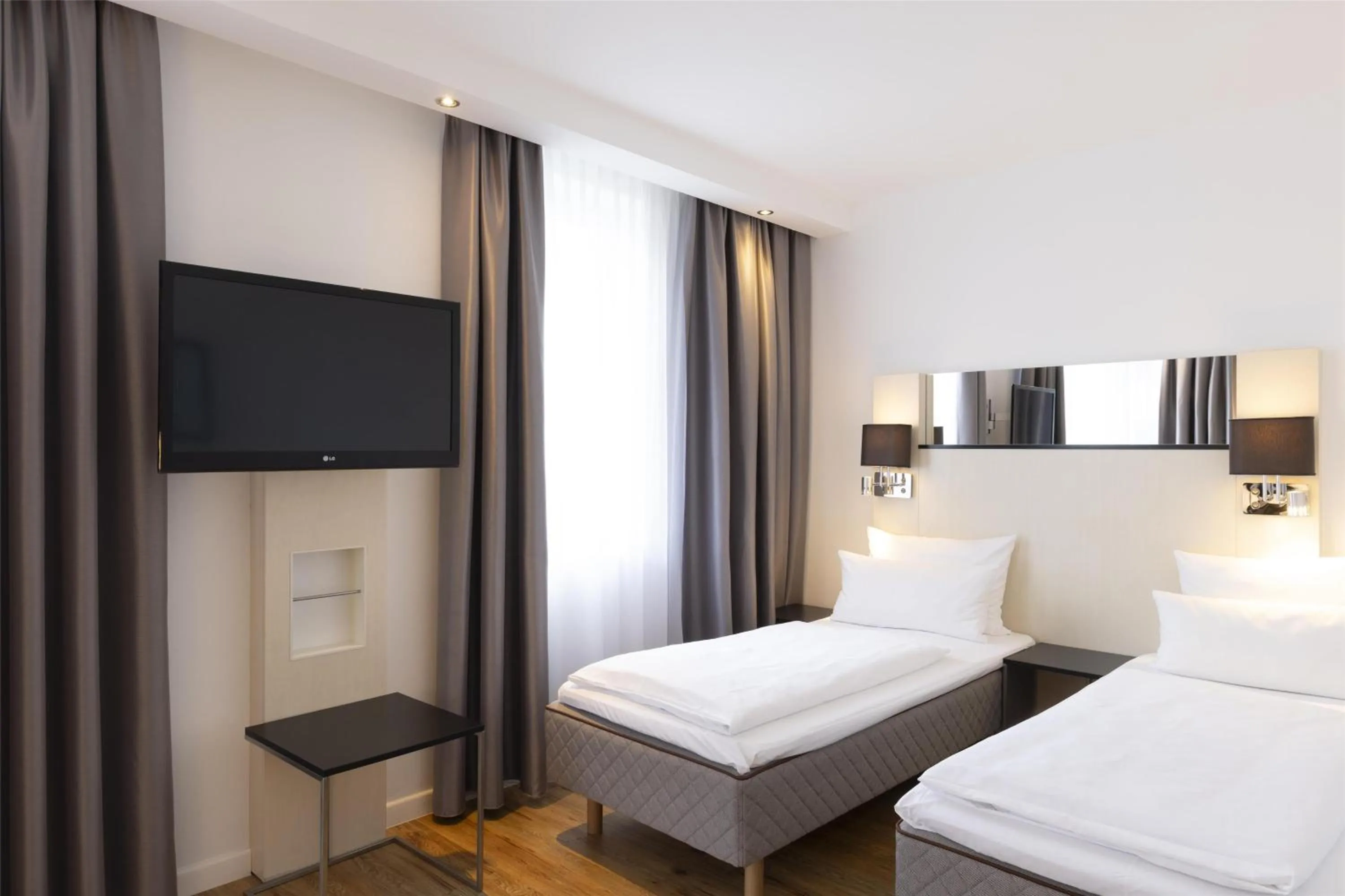 Bedroom, Bed in Scandic Berlin Kurfürstendamm