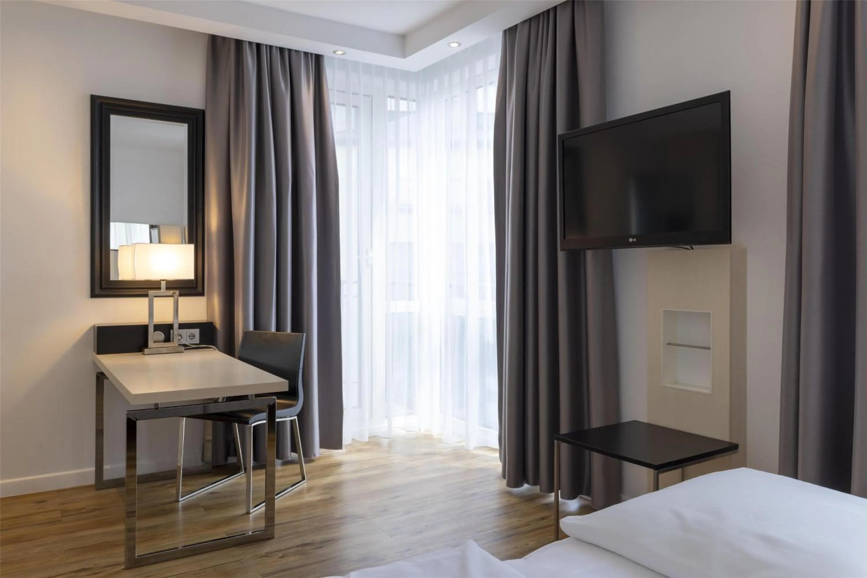 Bedroom, Bed in Scandic Berlin Kurfürstendamm