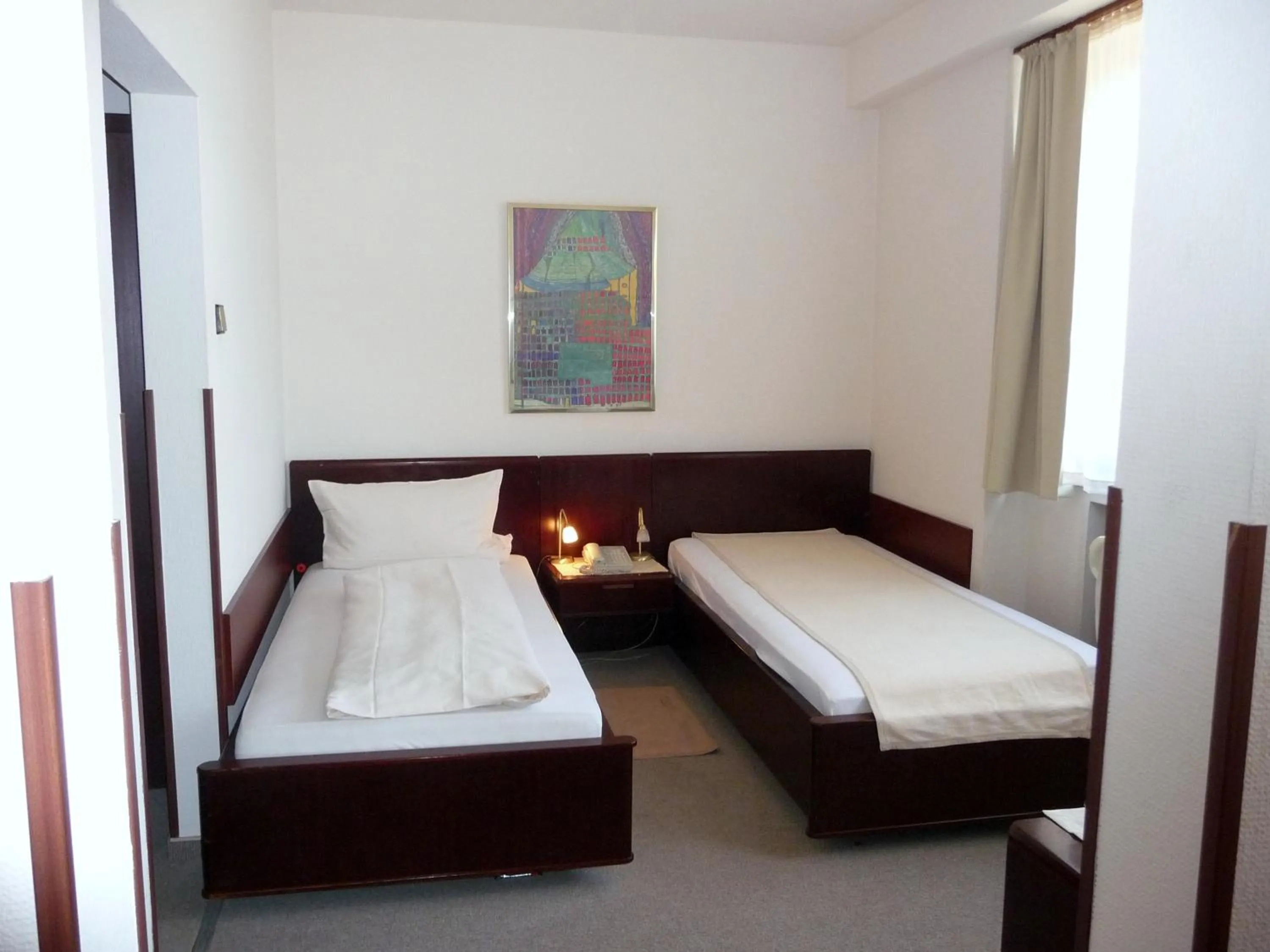 Day, Bed in Hotel Stadt Hamm