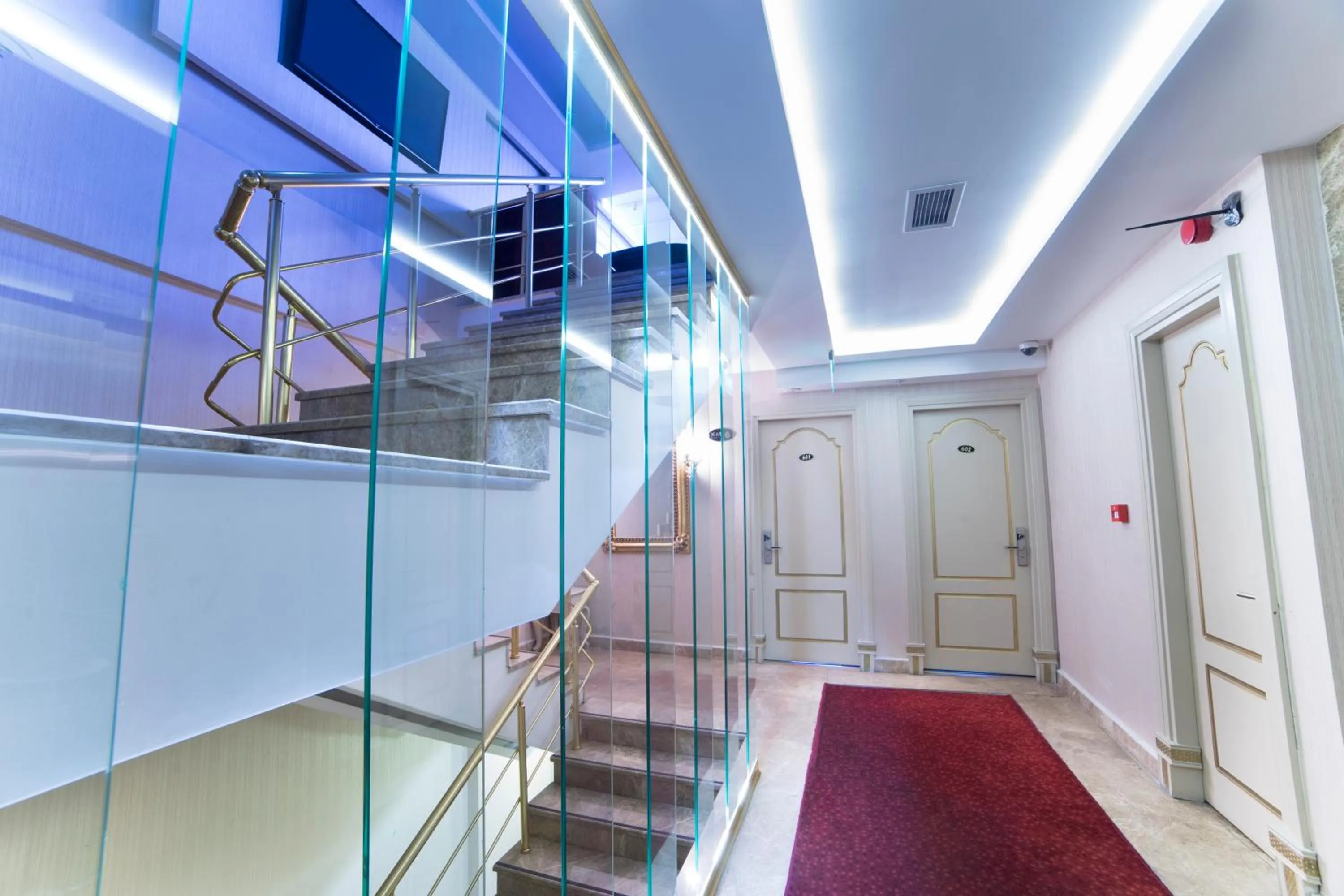 Decorative detail in Parmada Hotel