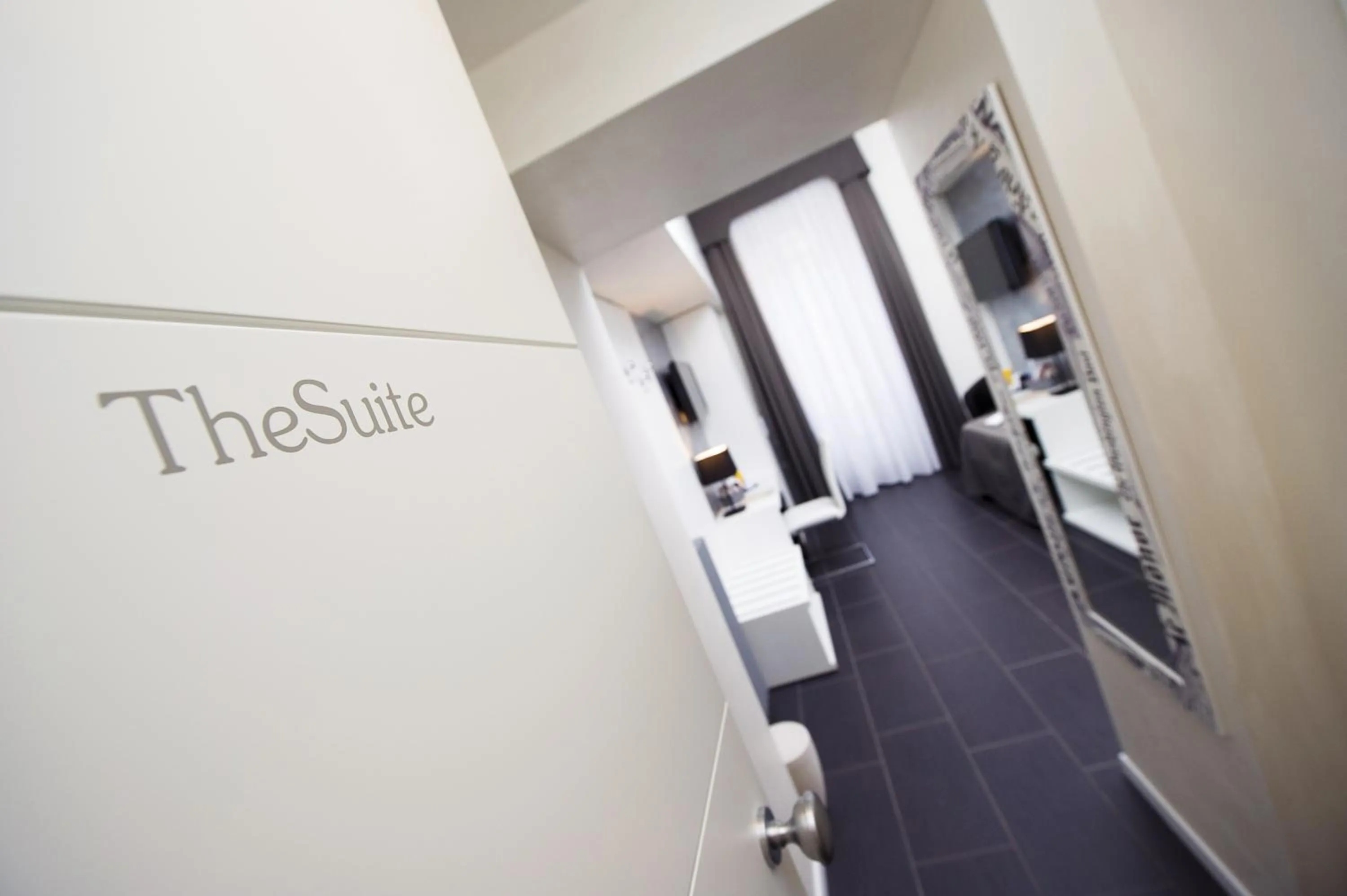 Decorative detail in Grey&White