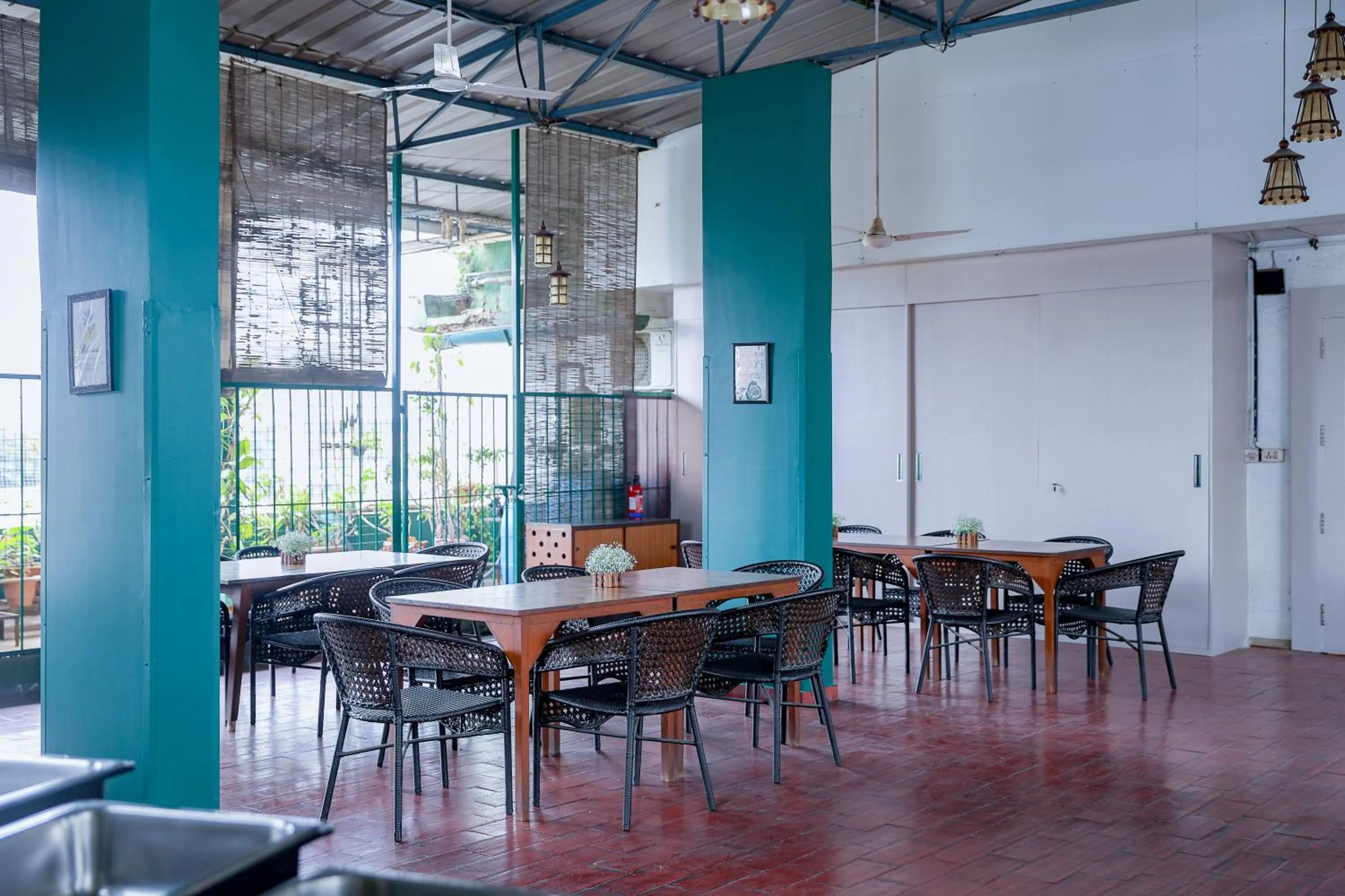 Dining area in Hotel Vellara