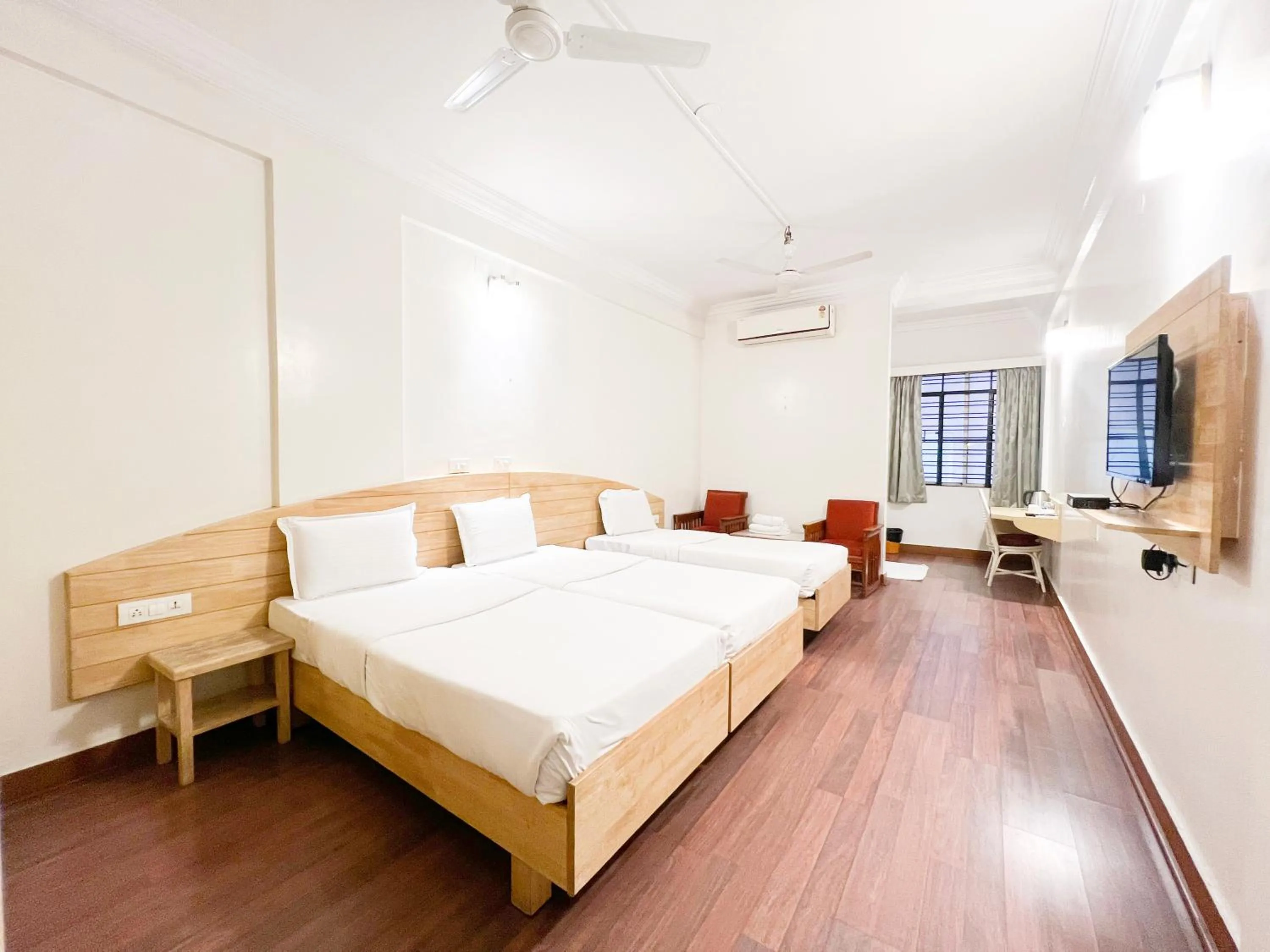 Bedroom, Bed in Hotel Vellara