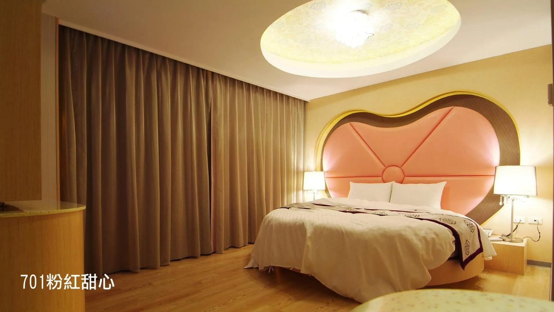 Bed in 奇美國際商務旅館