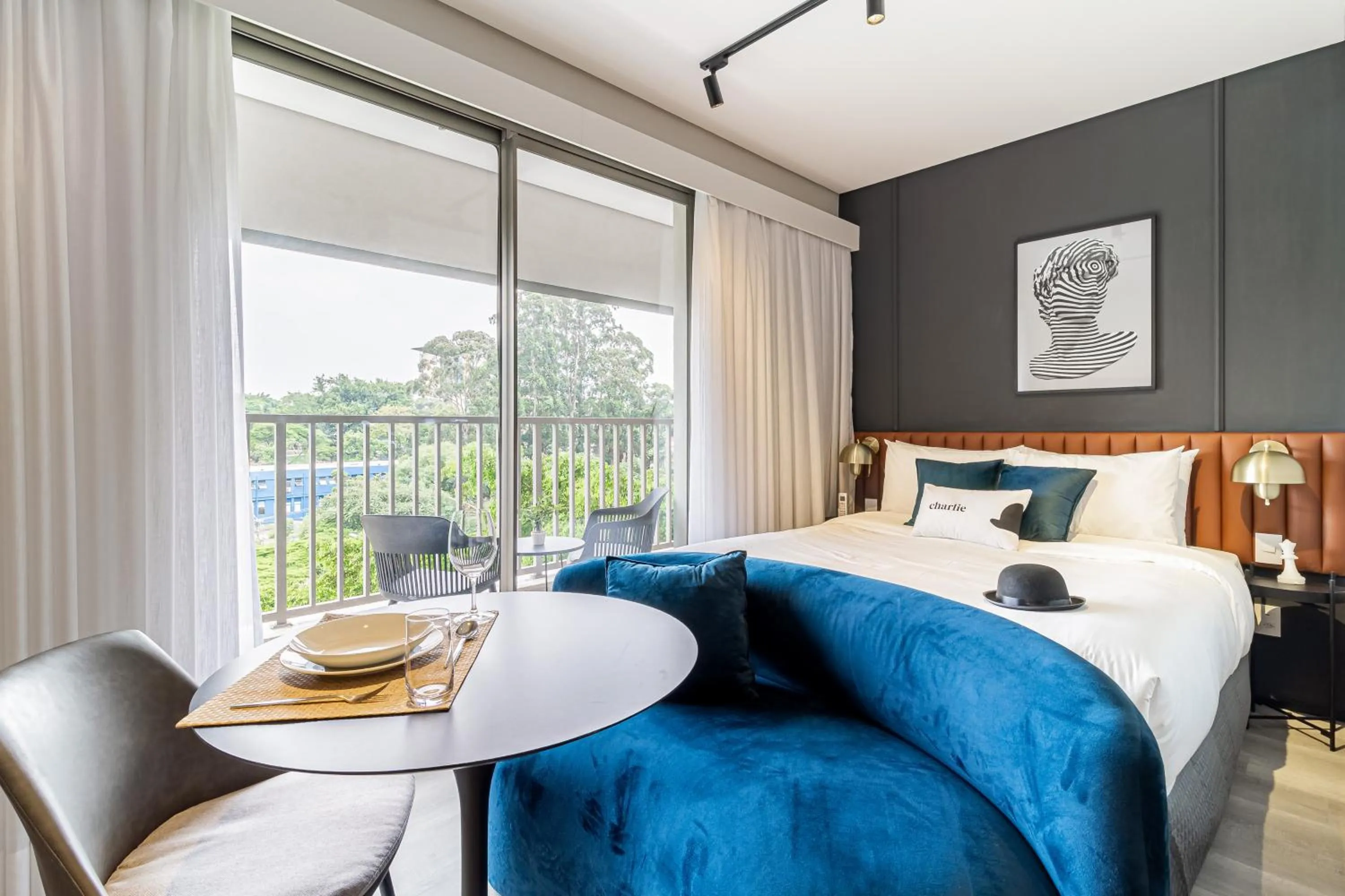 Bed in Iconyc Charlie Ibirapuera Hotel