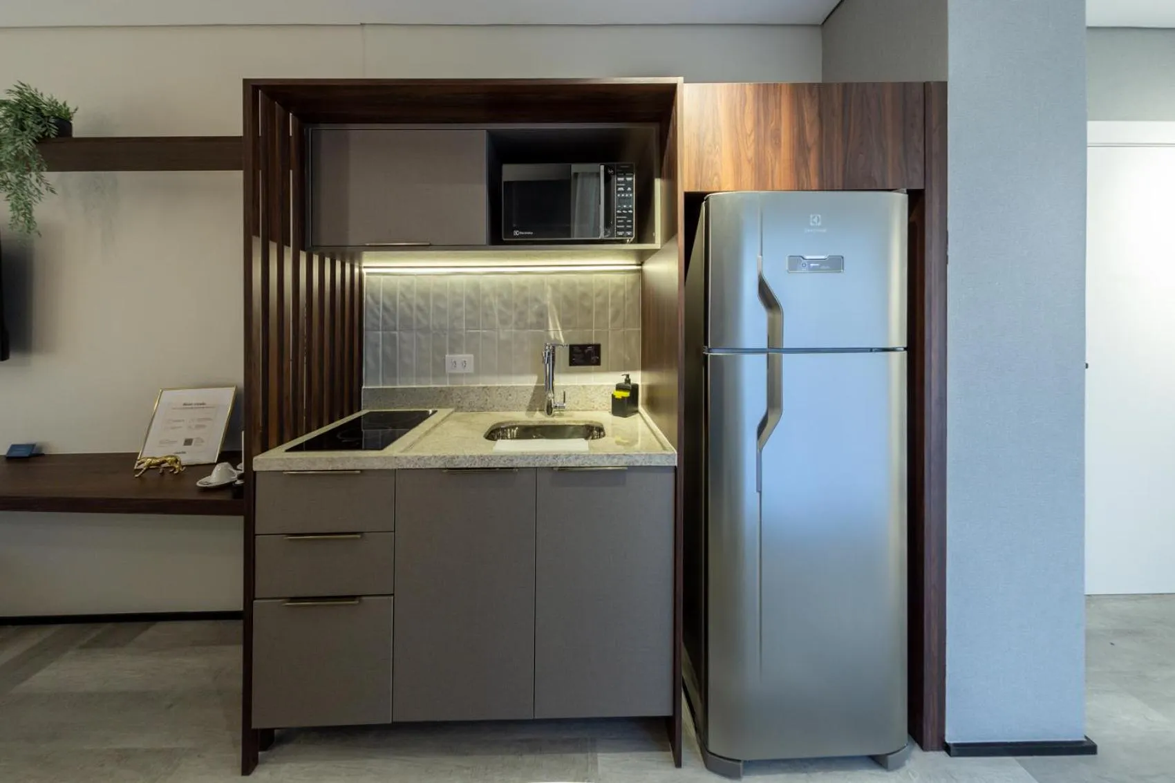 Kitchen or kitchenette in Iconyc Charlie Ibirapuera Hotel