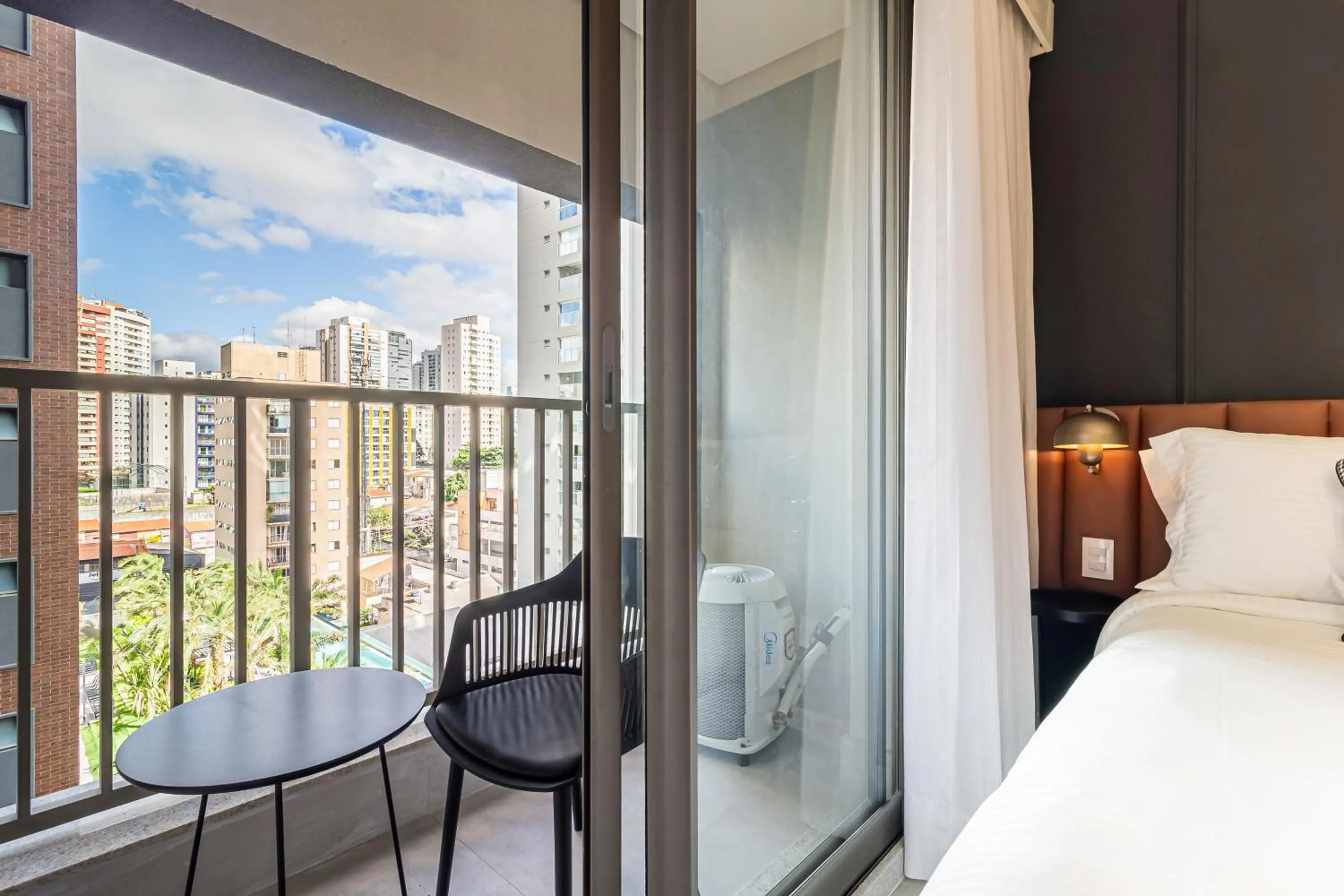 Bed in Iconyc Charlie Ibirapuera Hotel