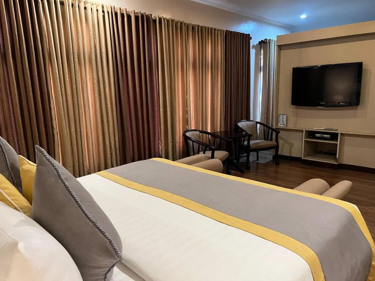 Bed in Subic Residencias