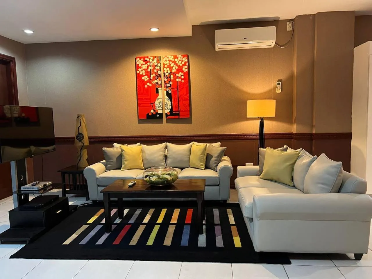 Living room in Subic Residencias