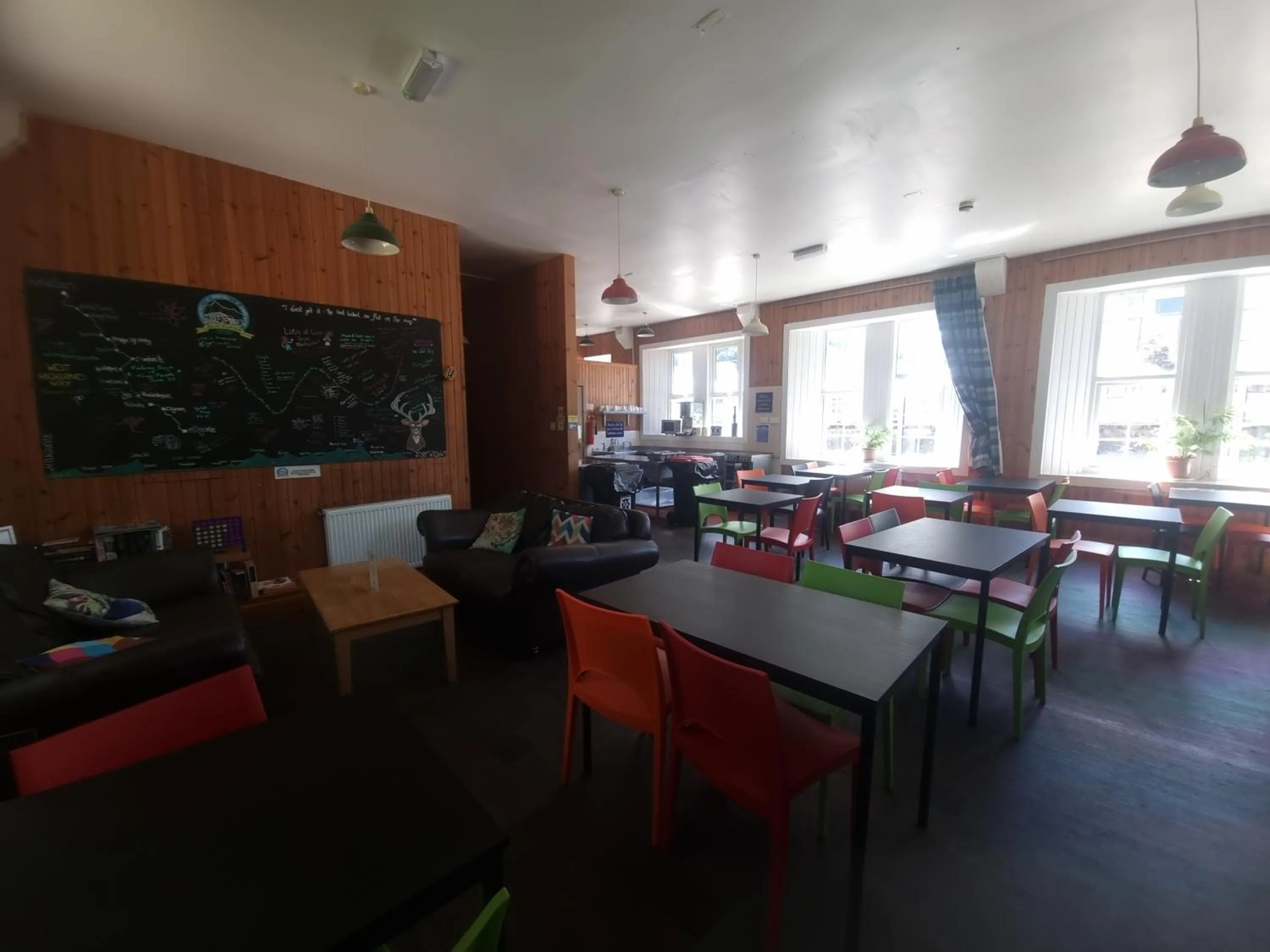 Kitchen or kitchenette in Blackwater Hostel