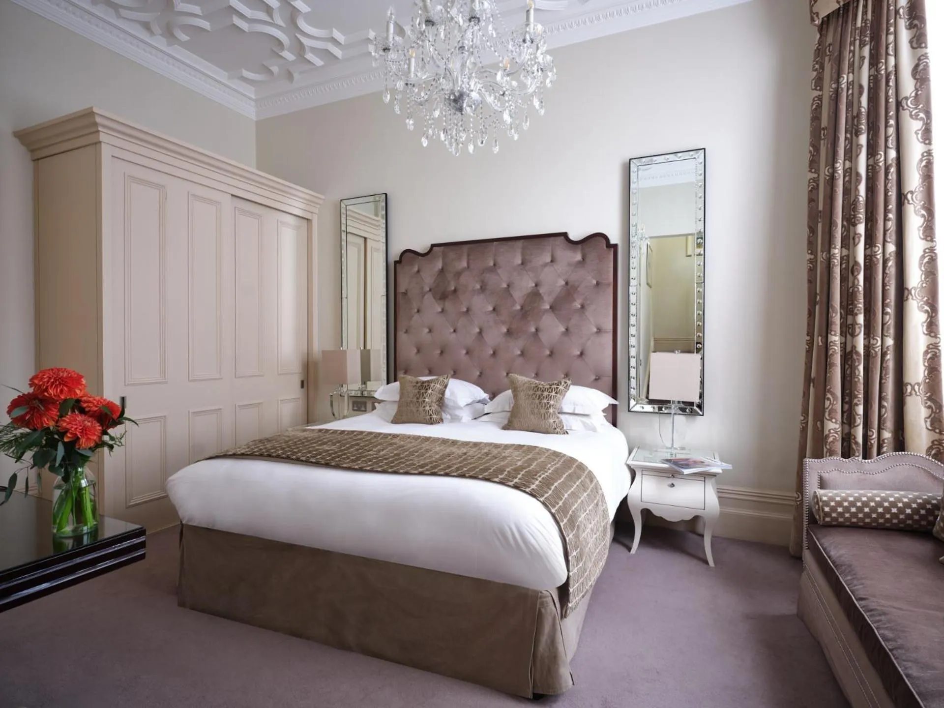 Bedroom, Bed in The Apartments by The Sloane Club