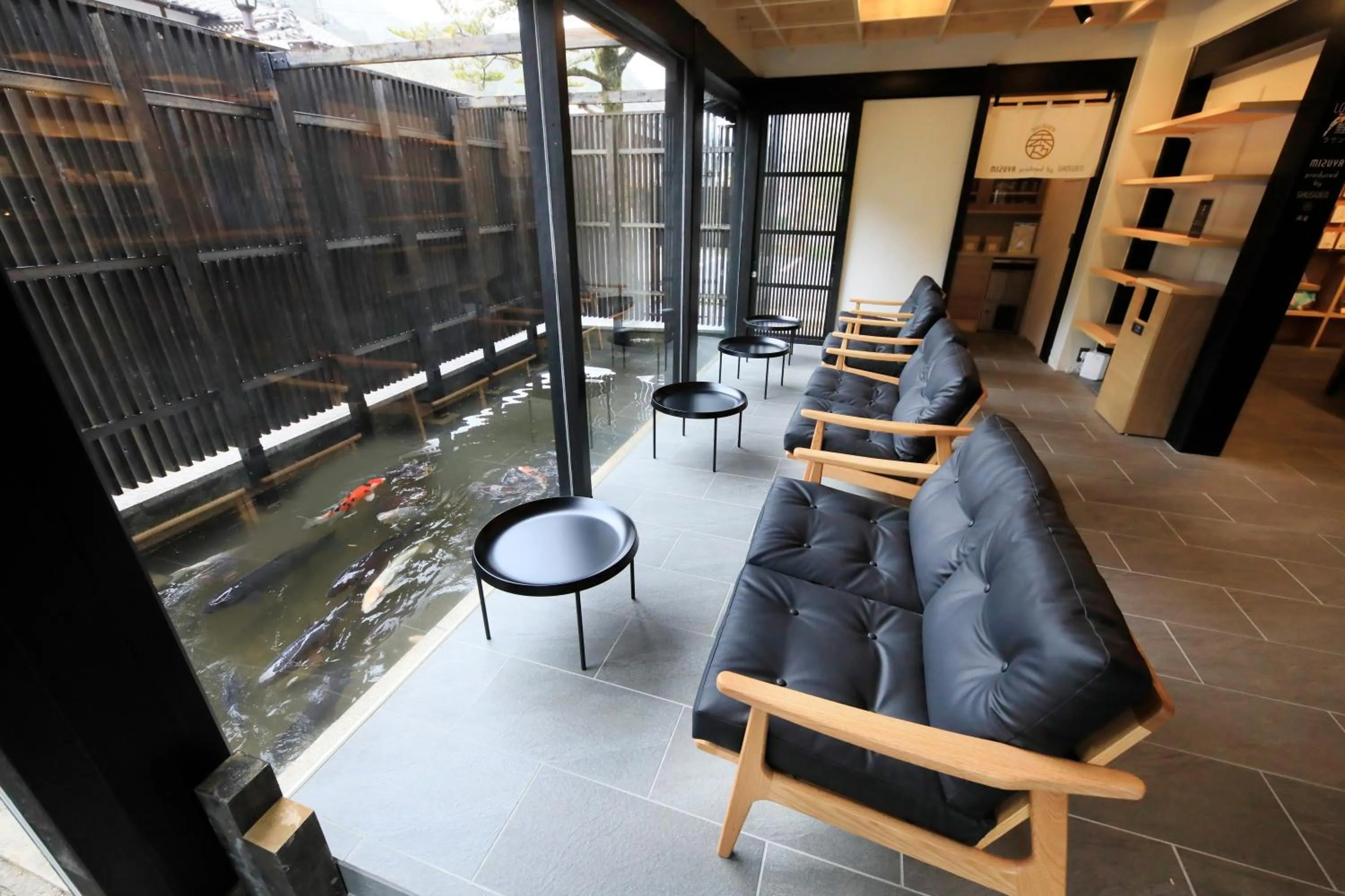 Communal lounge/ TV room in Yutorelo Tsuwano