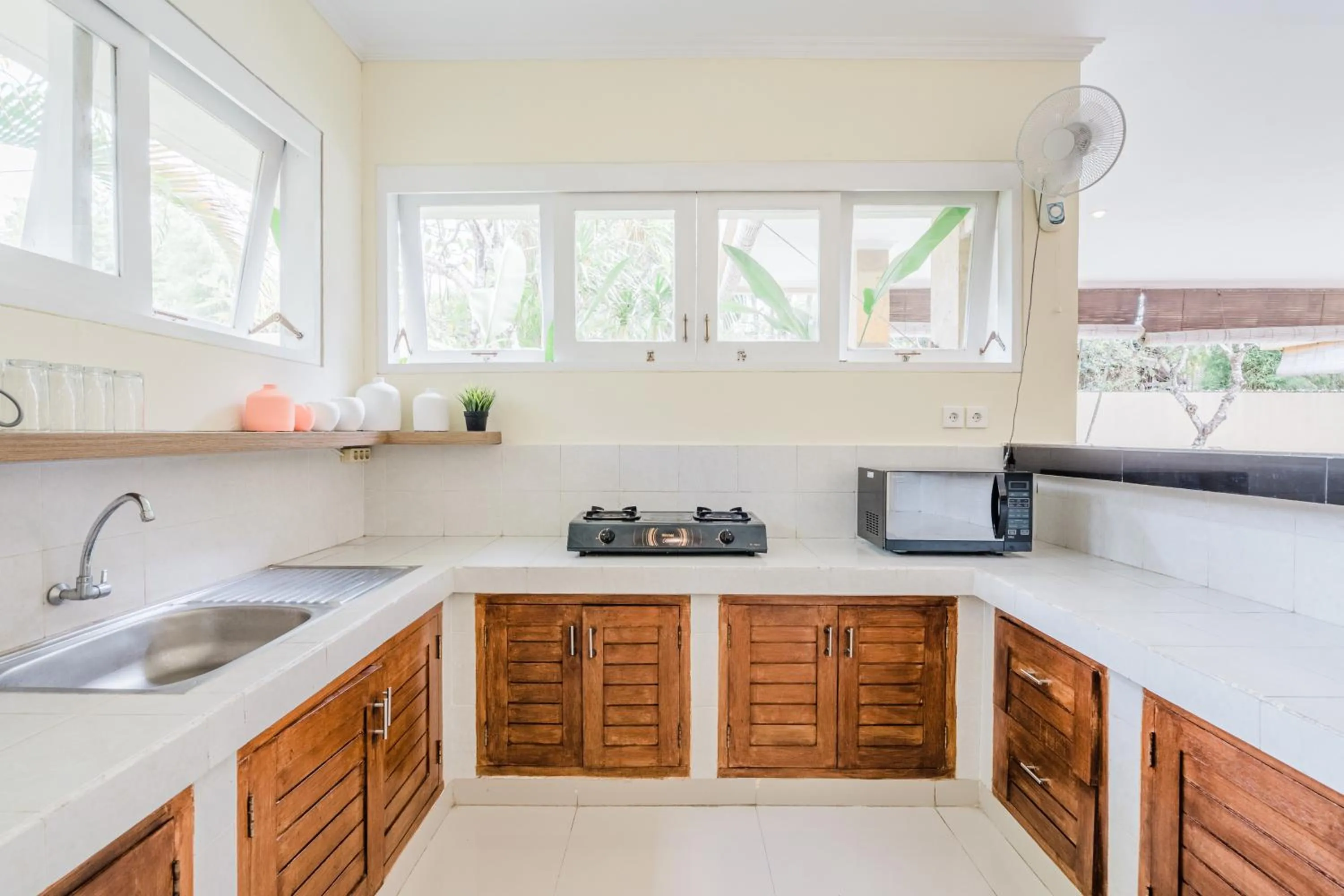 Kitchen or kitchenette in Villa Melati - Seminyak