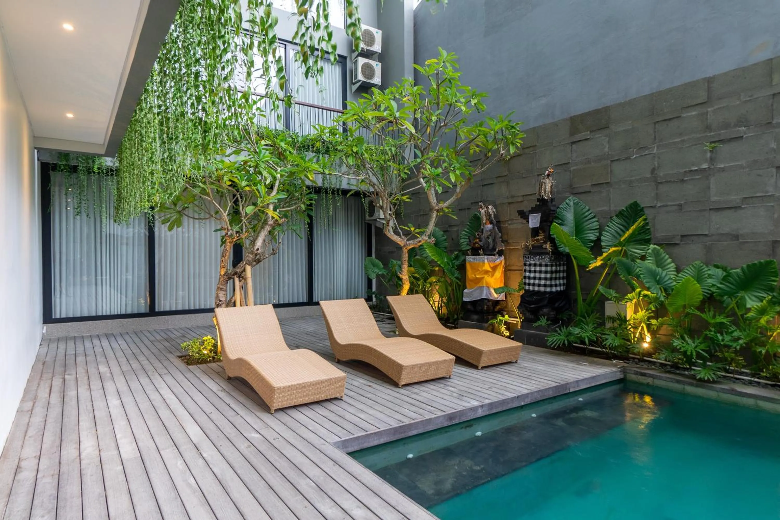 Swimming pool in Casacotta