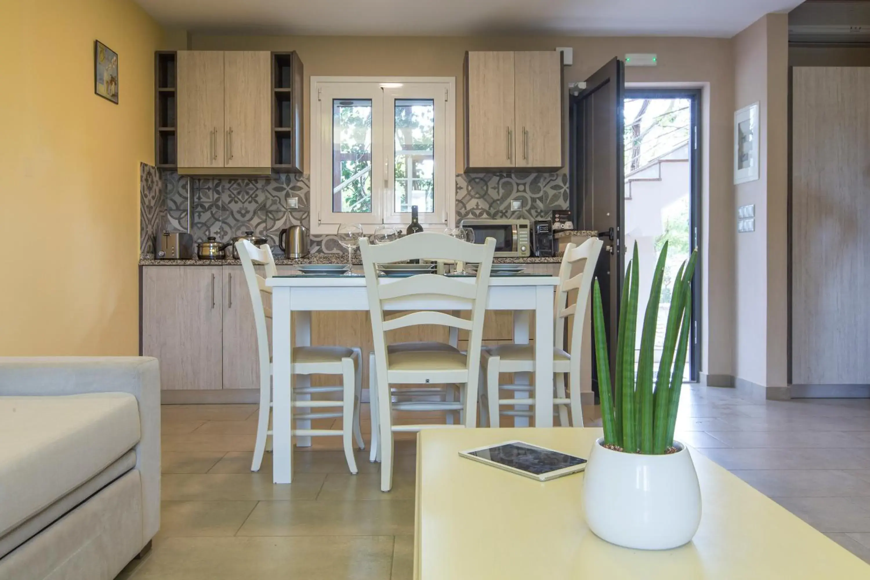 Executive Apartment in Ionion Beach Apartment Hotel & Spa Executive Apartment in Ionion Beach Apartment Hotel & Spa