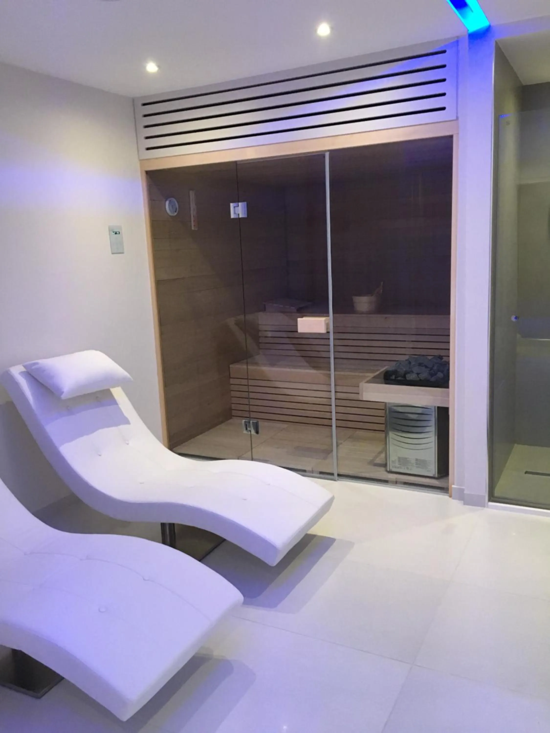 Spa and wellness centre/facilities in Ionion Beach Apartment Hotel & Spa