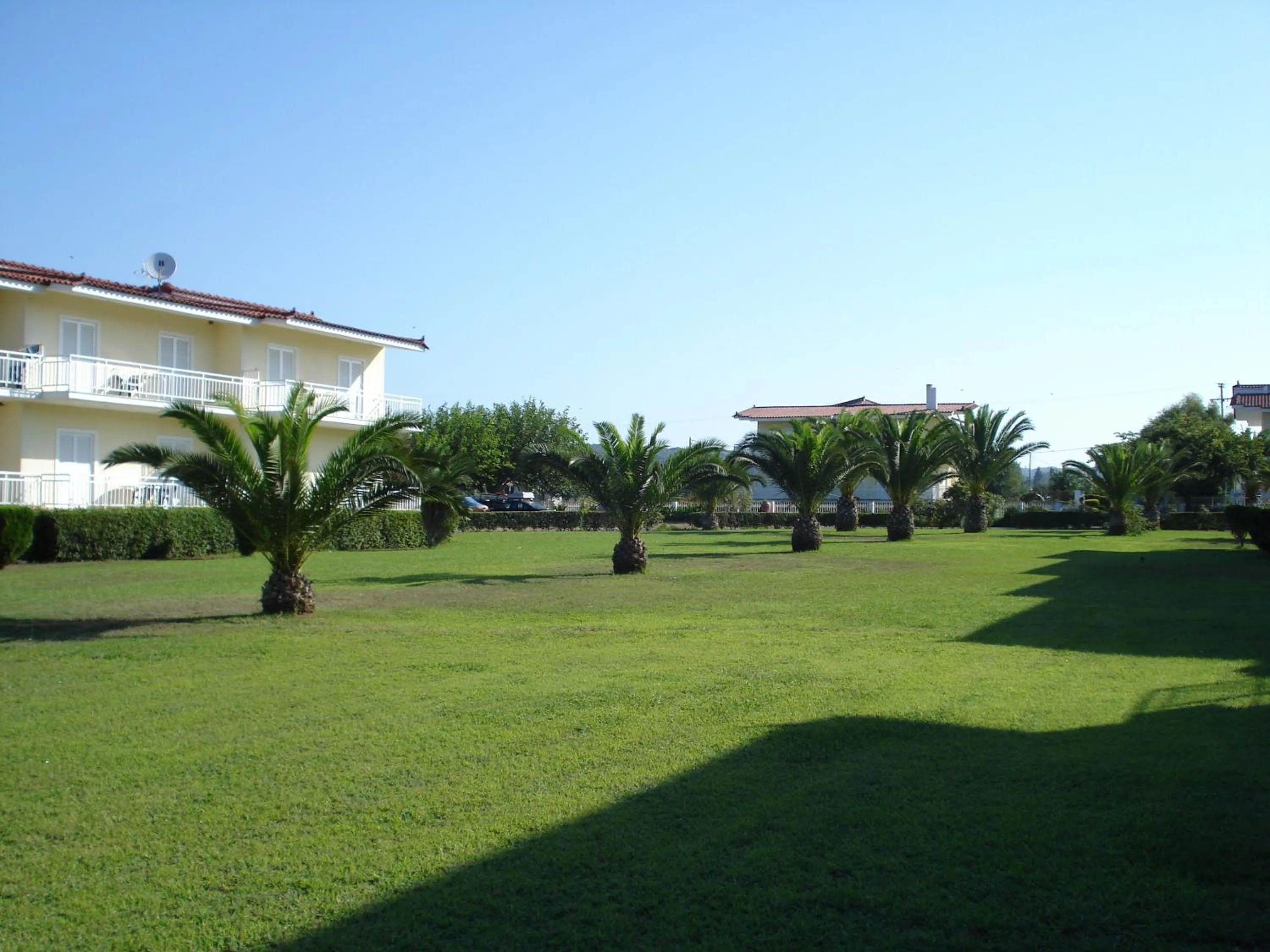 Garden in Ionion Beach Apartment Hotel & Spa