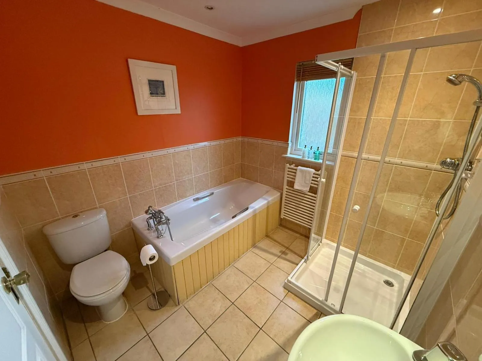 Bathroom in The Airds Hotel and Restaurant