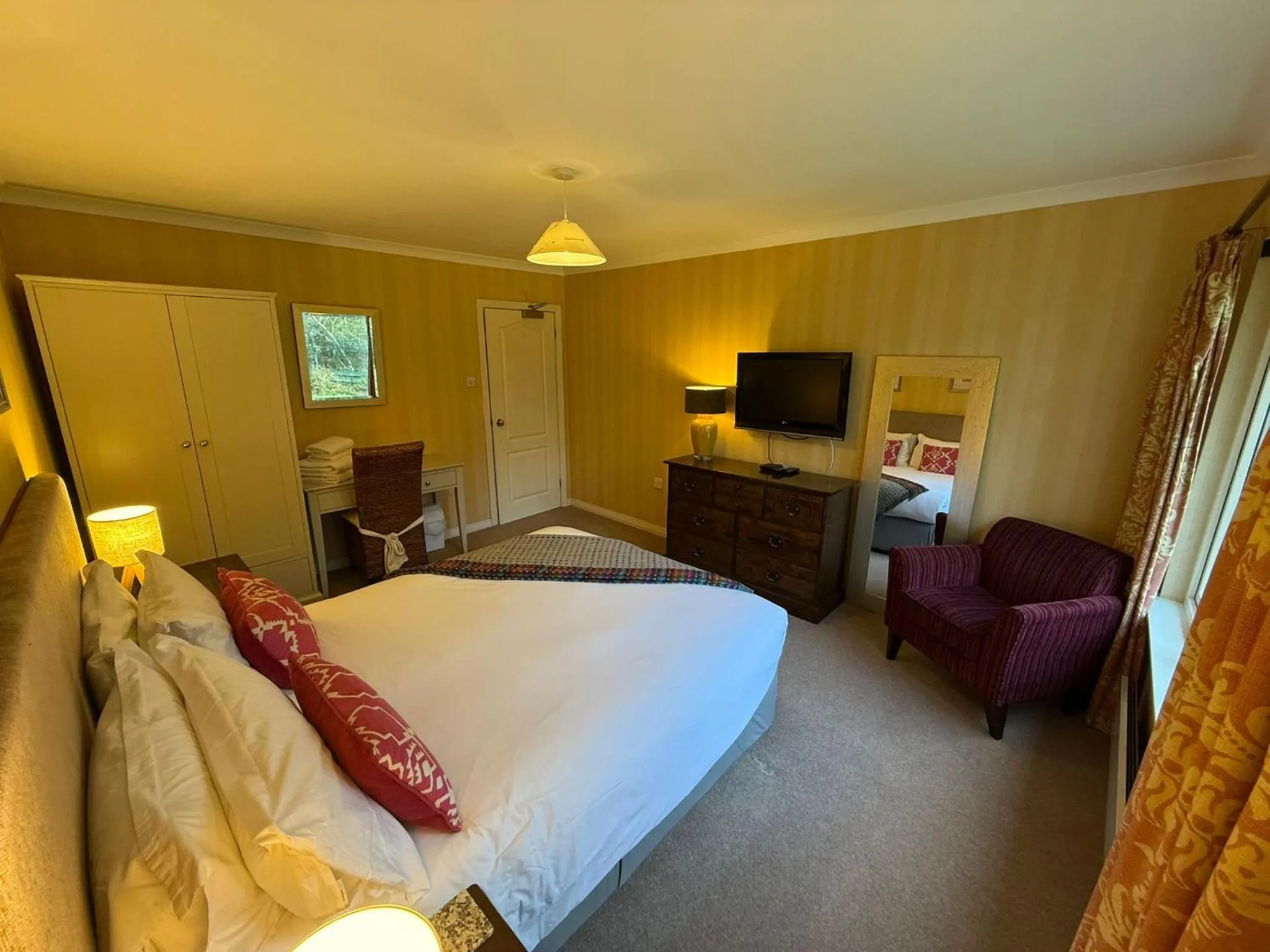 Bed in The Airds Hotel and Restaurant