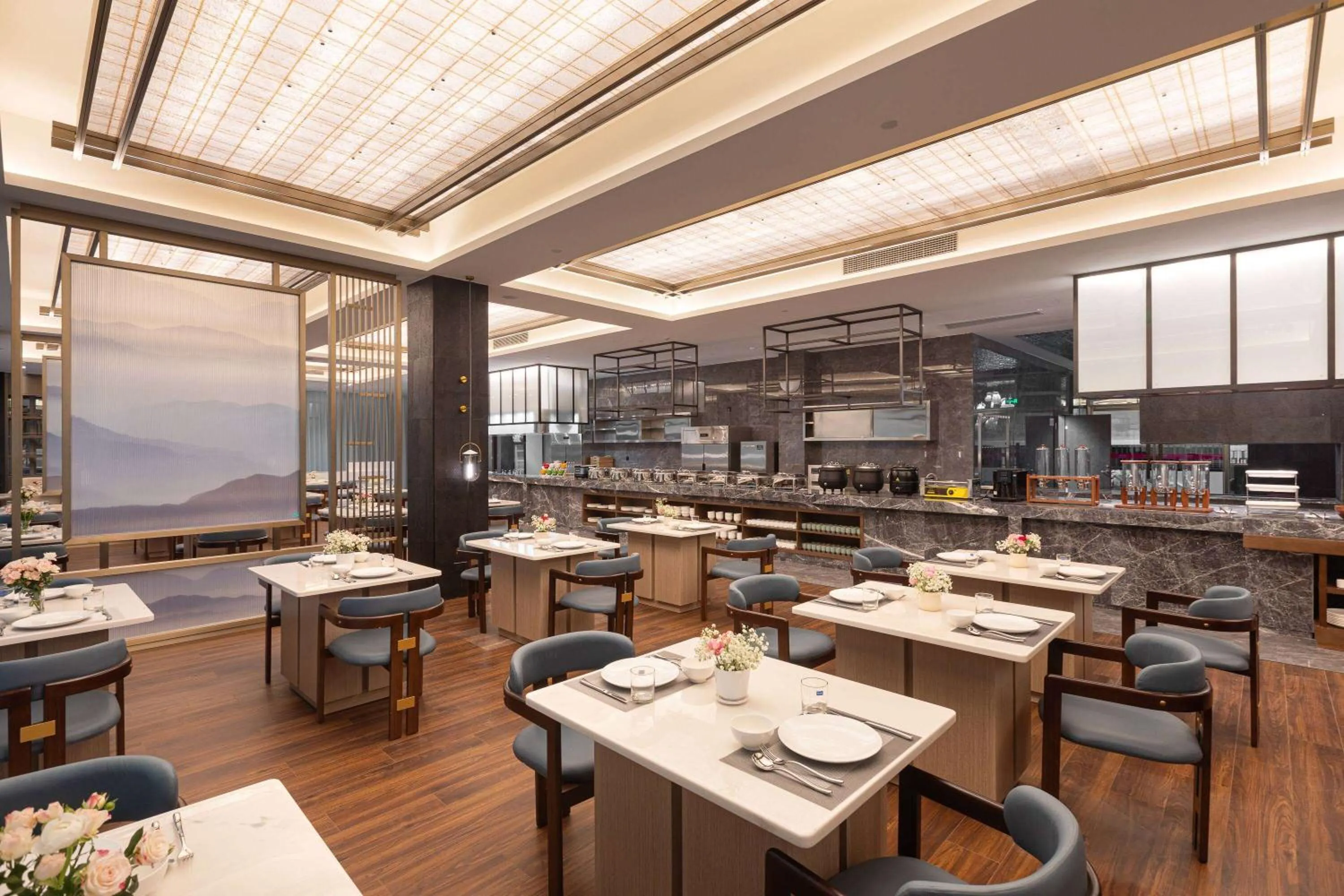 Restaurant/places to eat in Ramada by Wyndham Honghe Kaiyuan