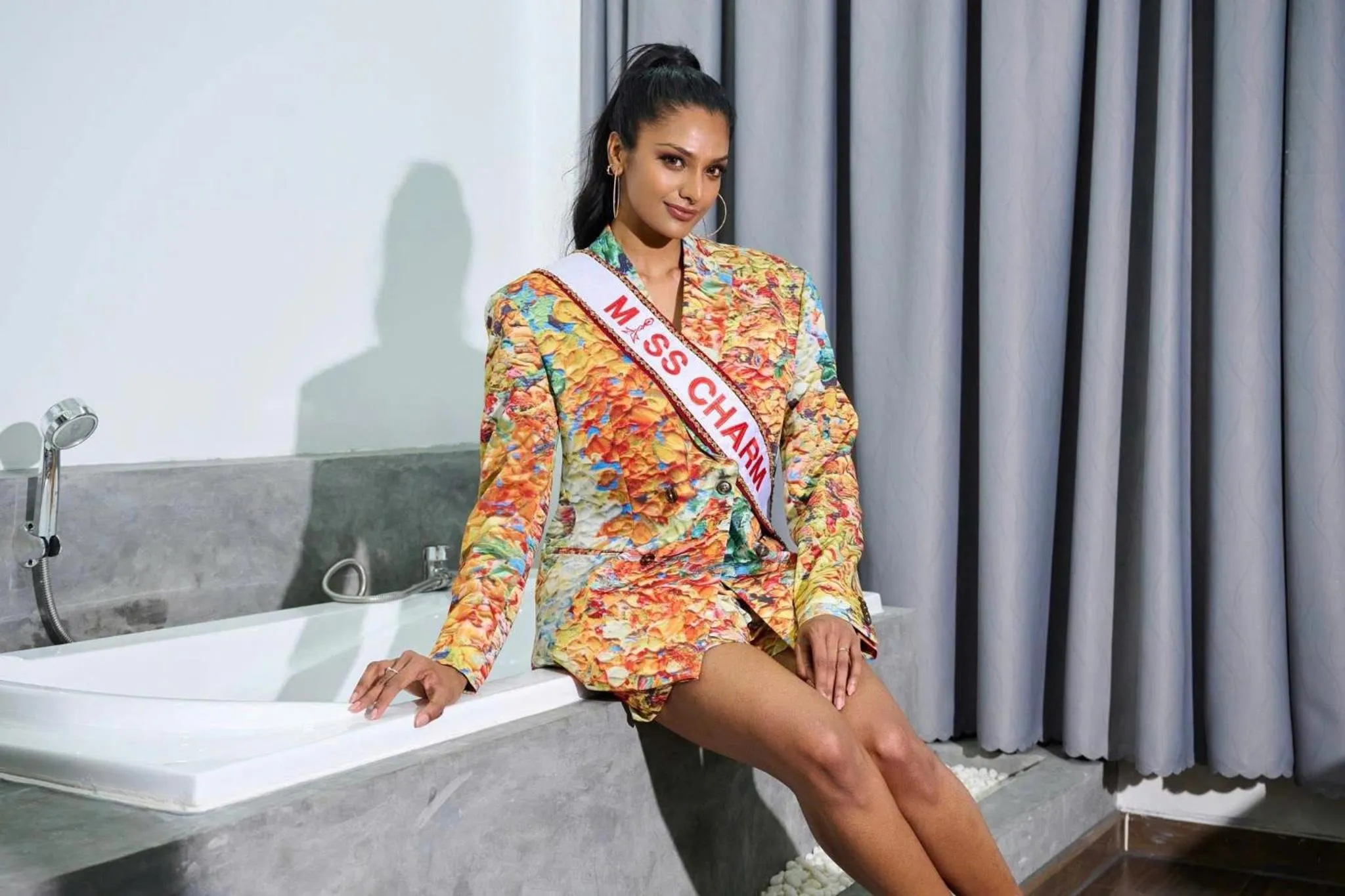 Guests in Zeus Living - City Central