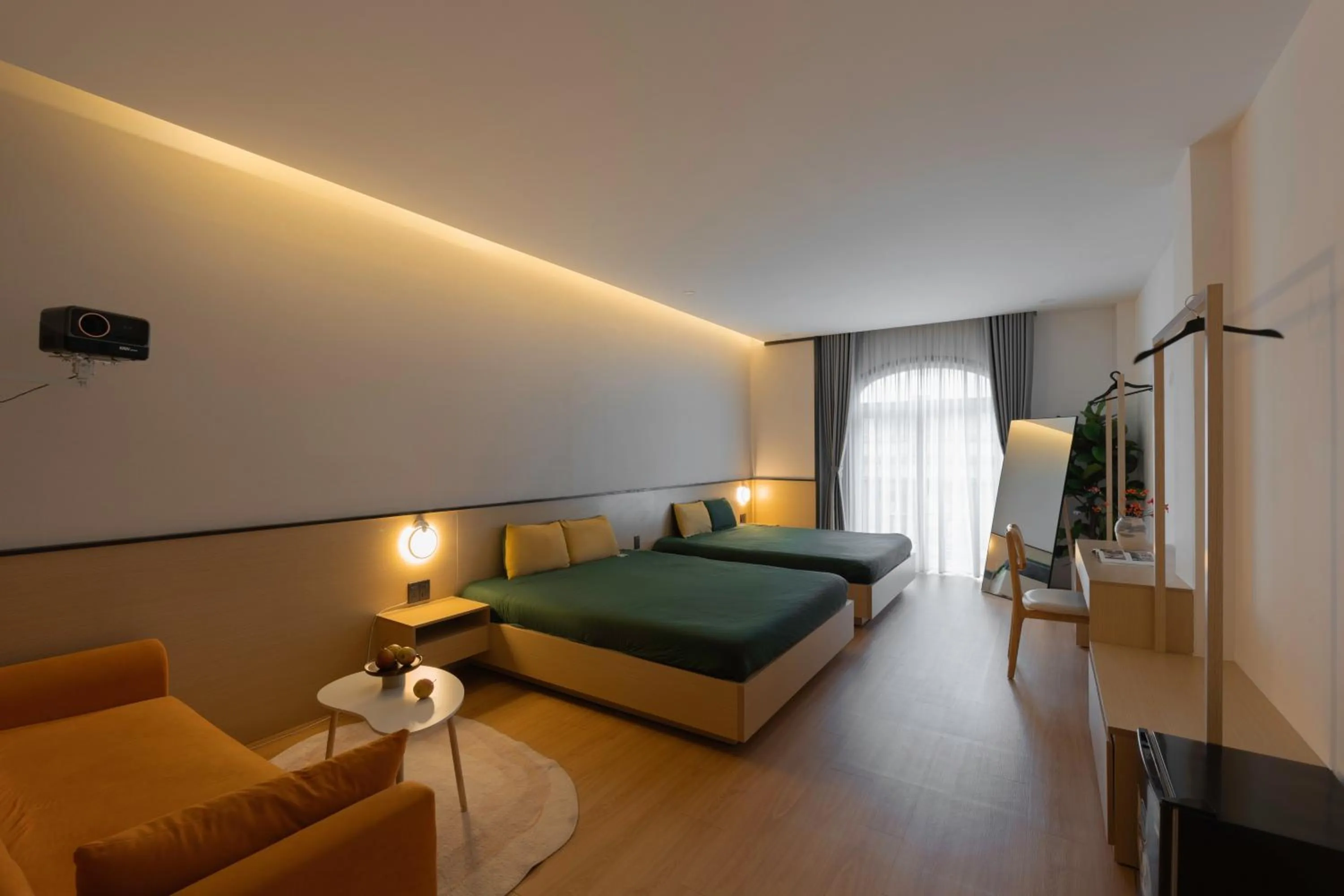 Property building, Bed in Zeus Living - City Central