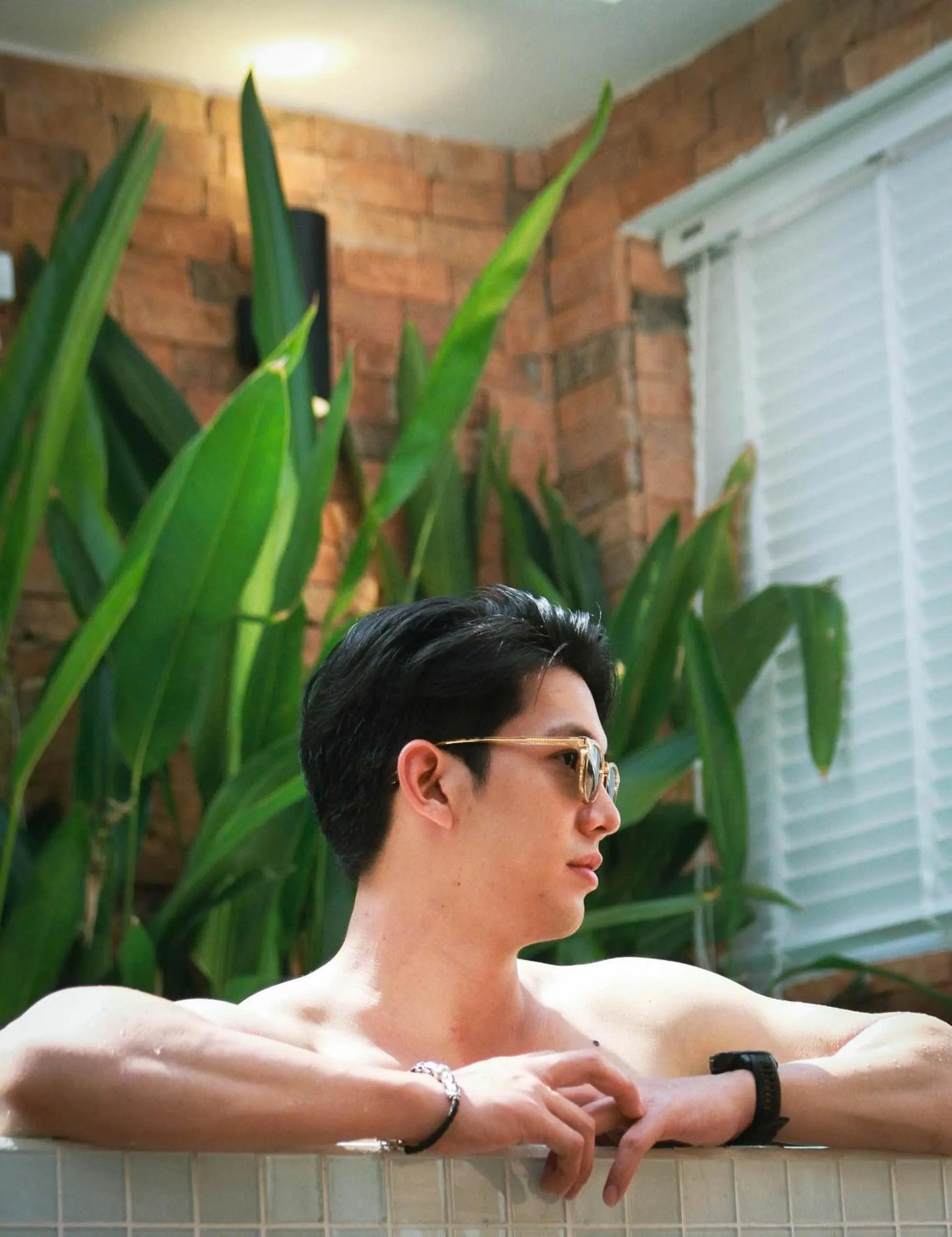 Swimming pool in Zeus Living - City Central