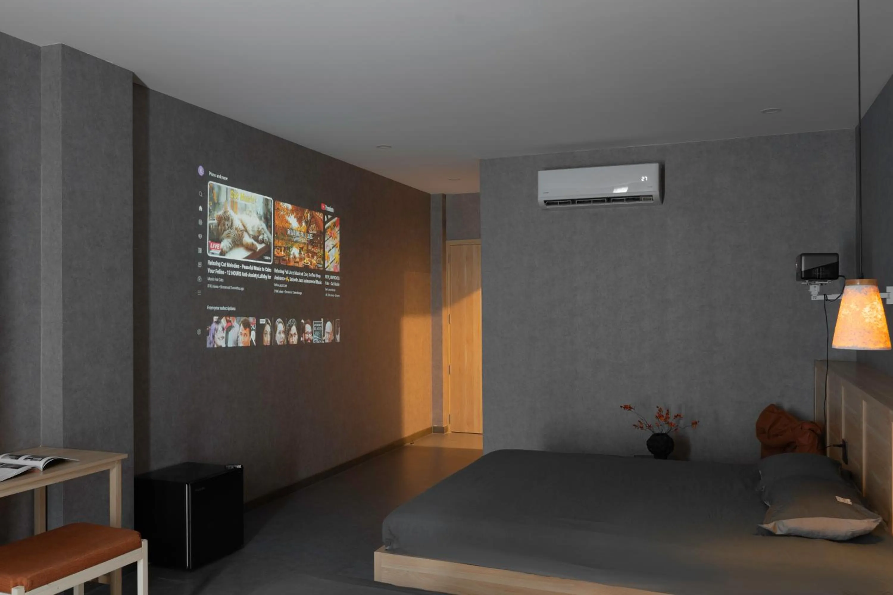Property building, Bed in Zeus Living - City Central