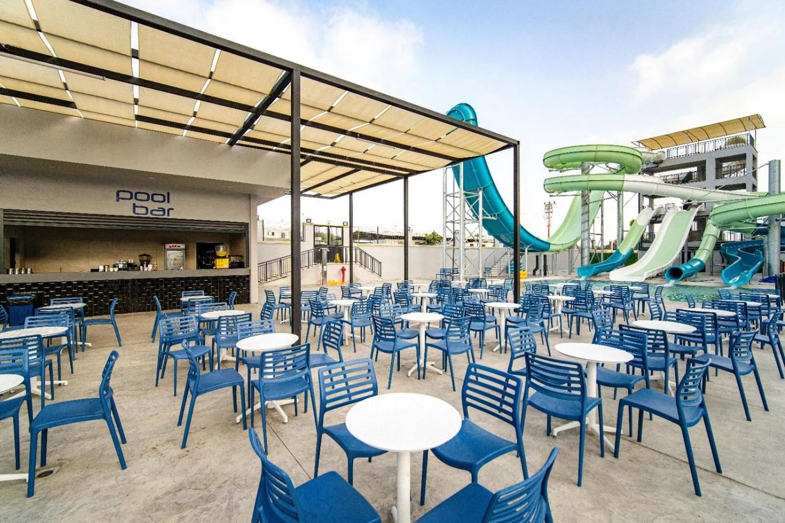 Restaurant/places to eat in Side Moon Palace Hotel