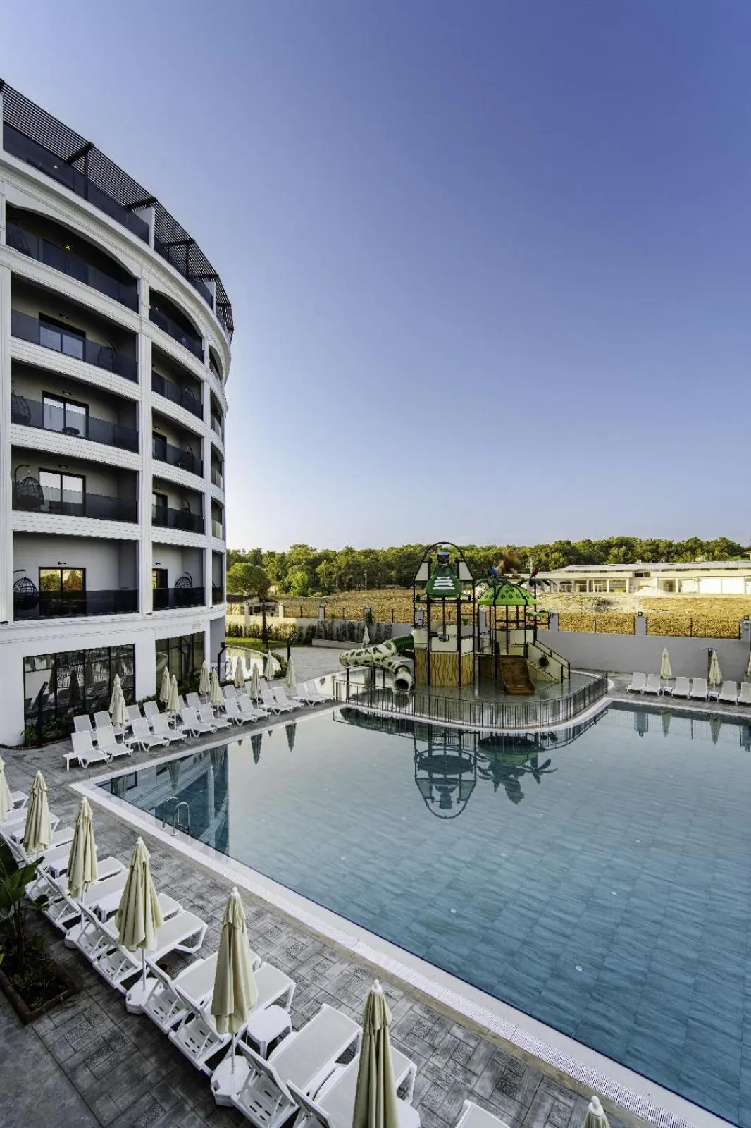 Day in Side Moon Palace Hotel