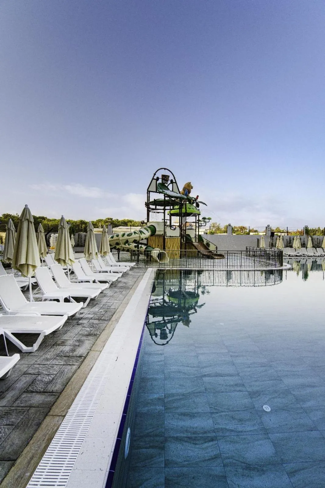 Day in Side Moon Palace Hotel