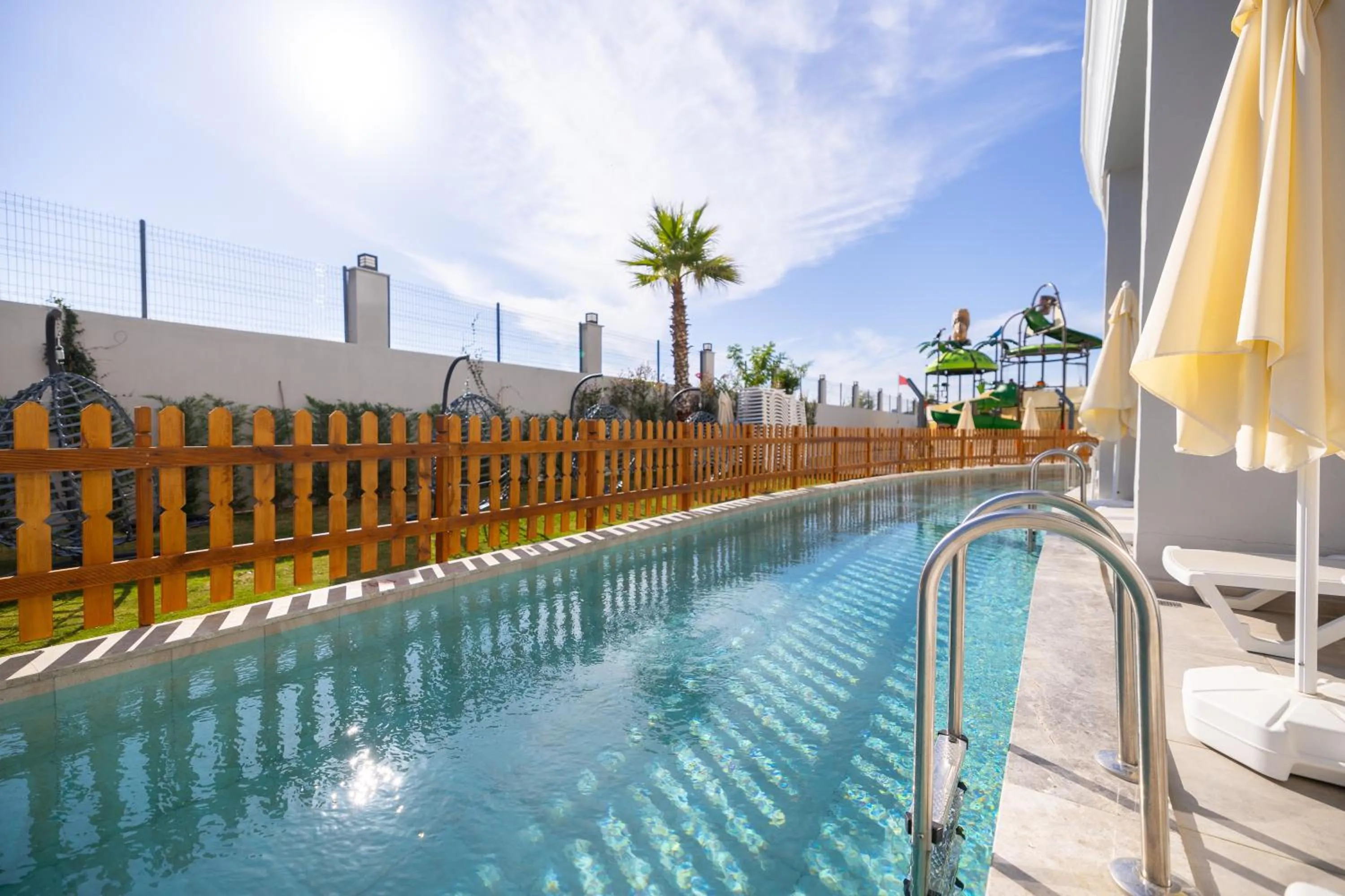 Day in Side Moon Palace Hotel