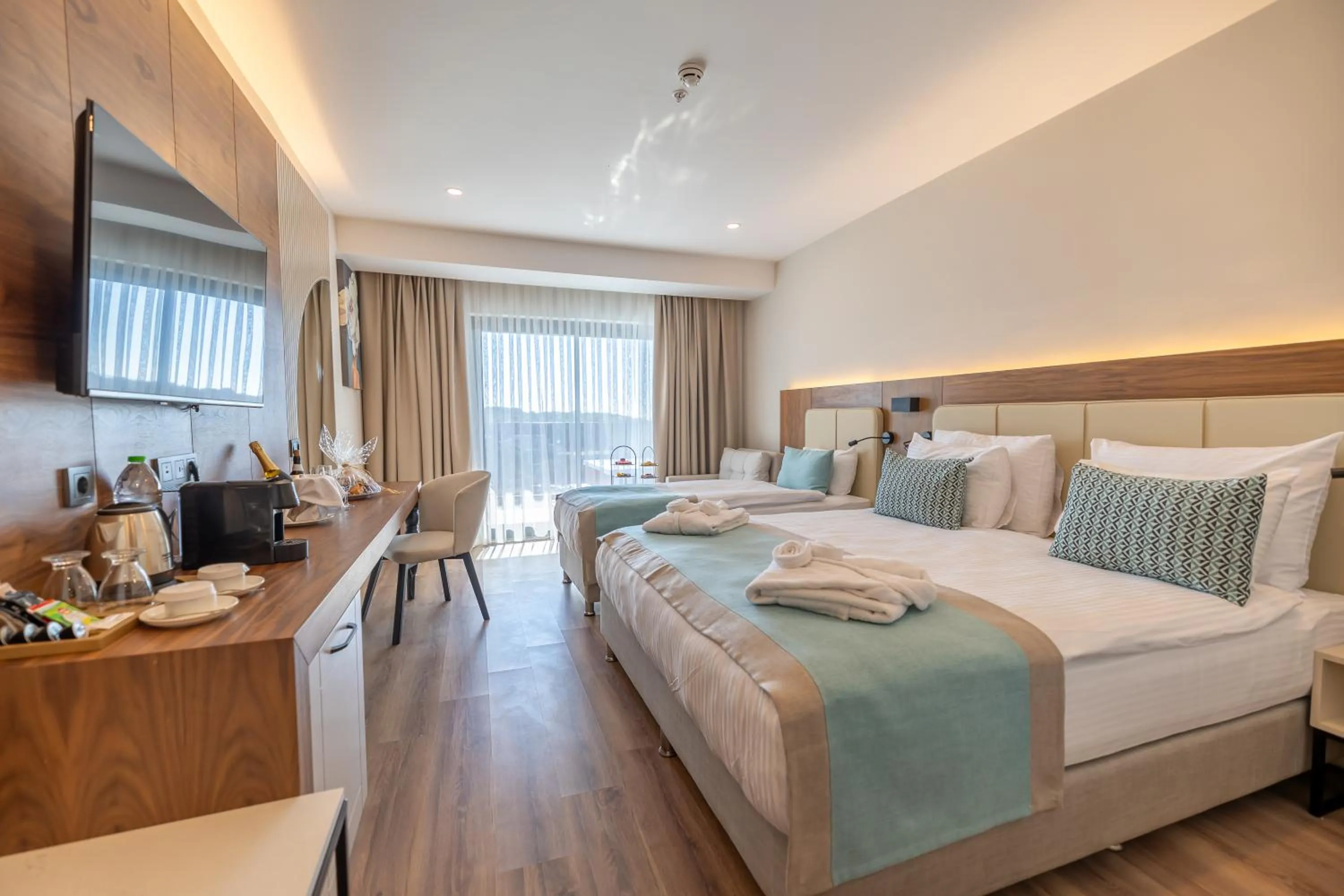 Bed in Side Moon Palace Hotel