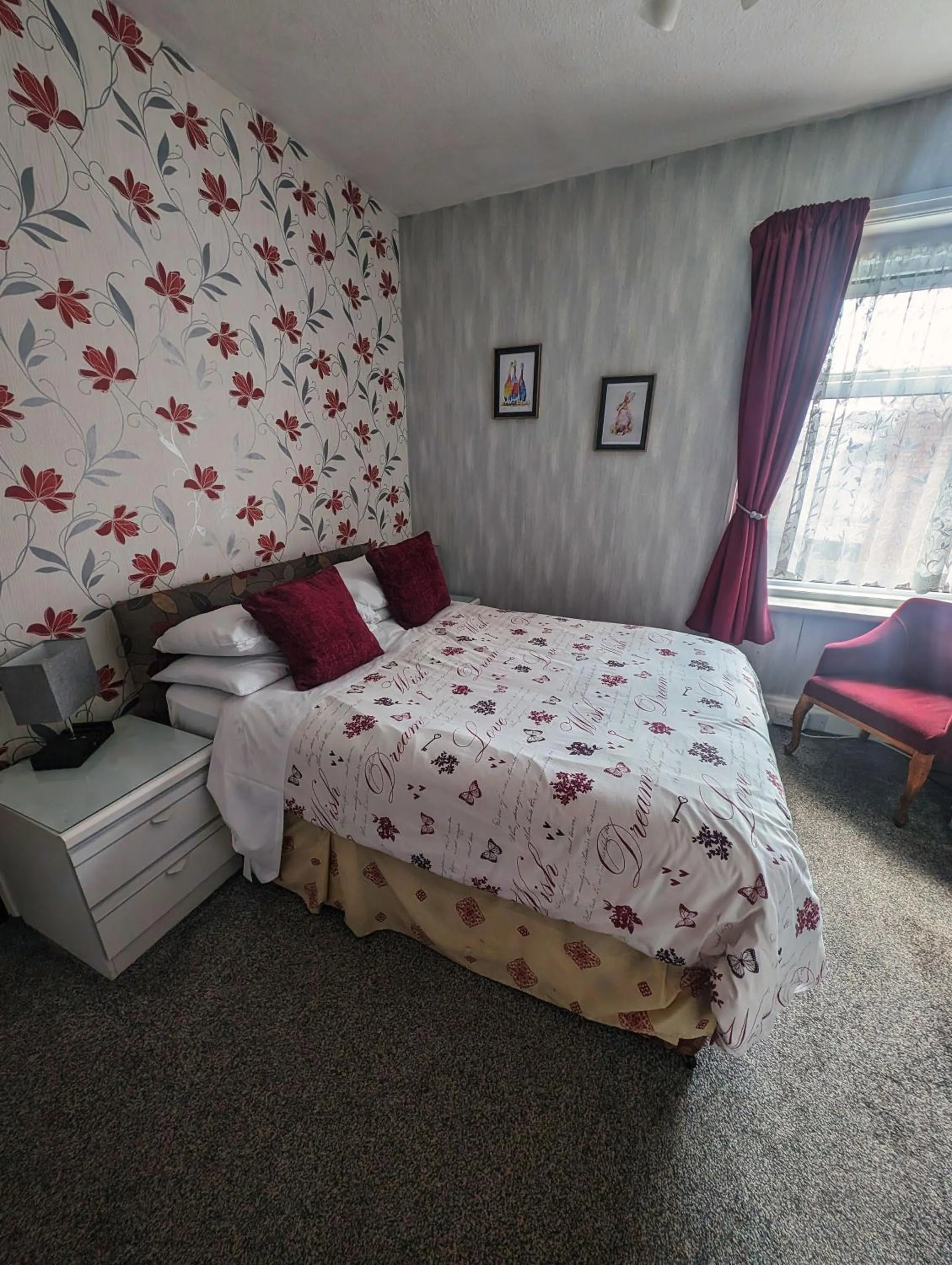 Bedroom, Bed in Hesketh Hotel