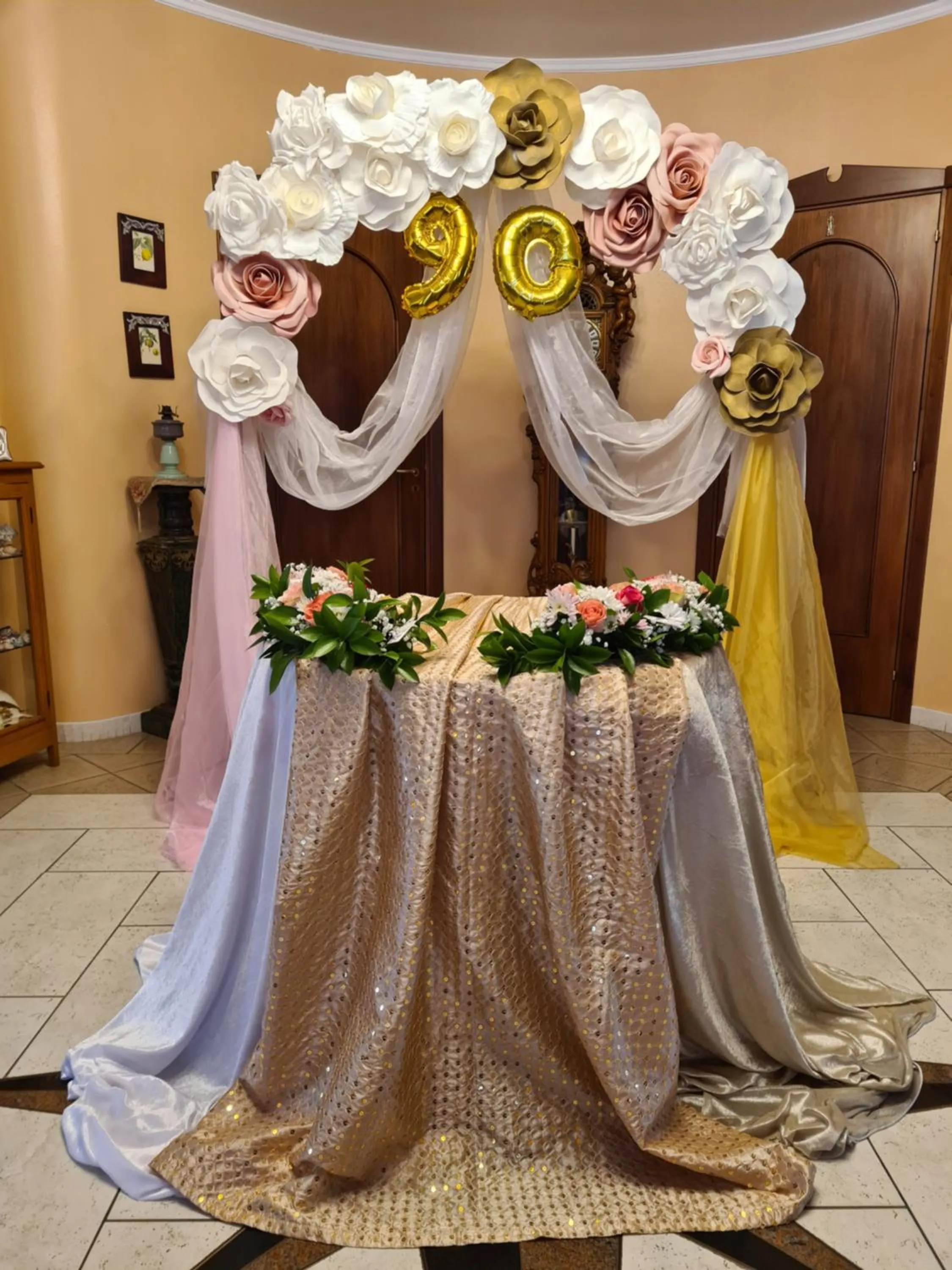 Restaurant/places to eat in Hotel Nautilus