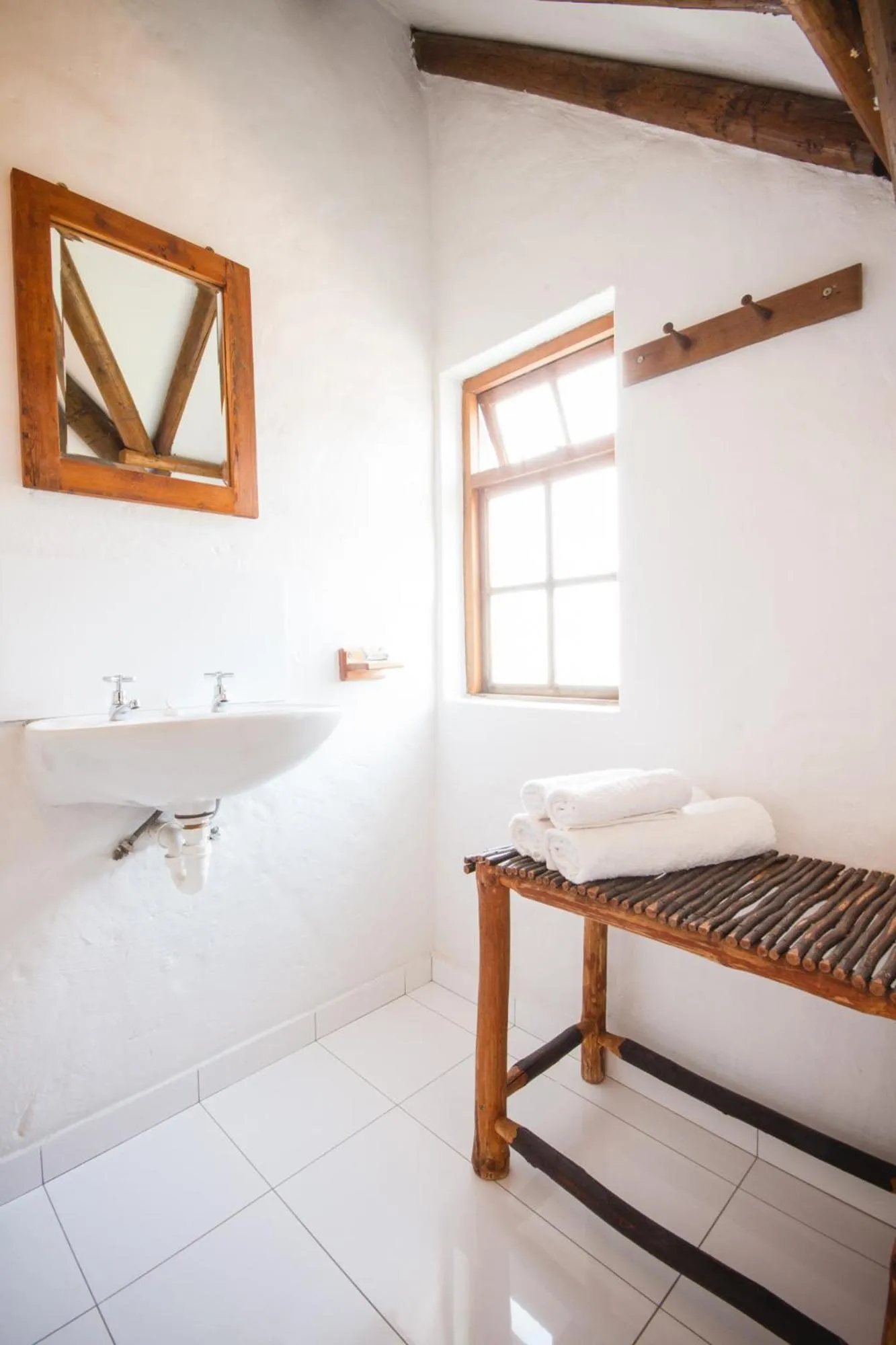 Shower in Cypress Cottage Guest House