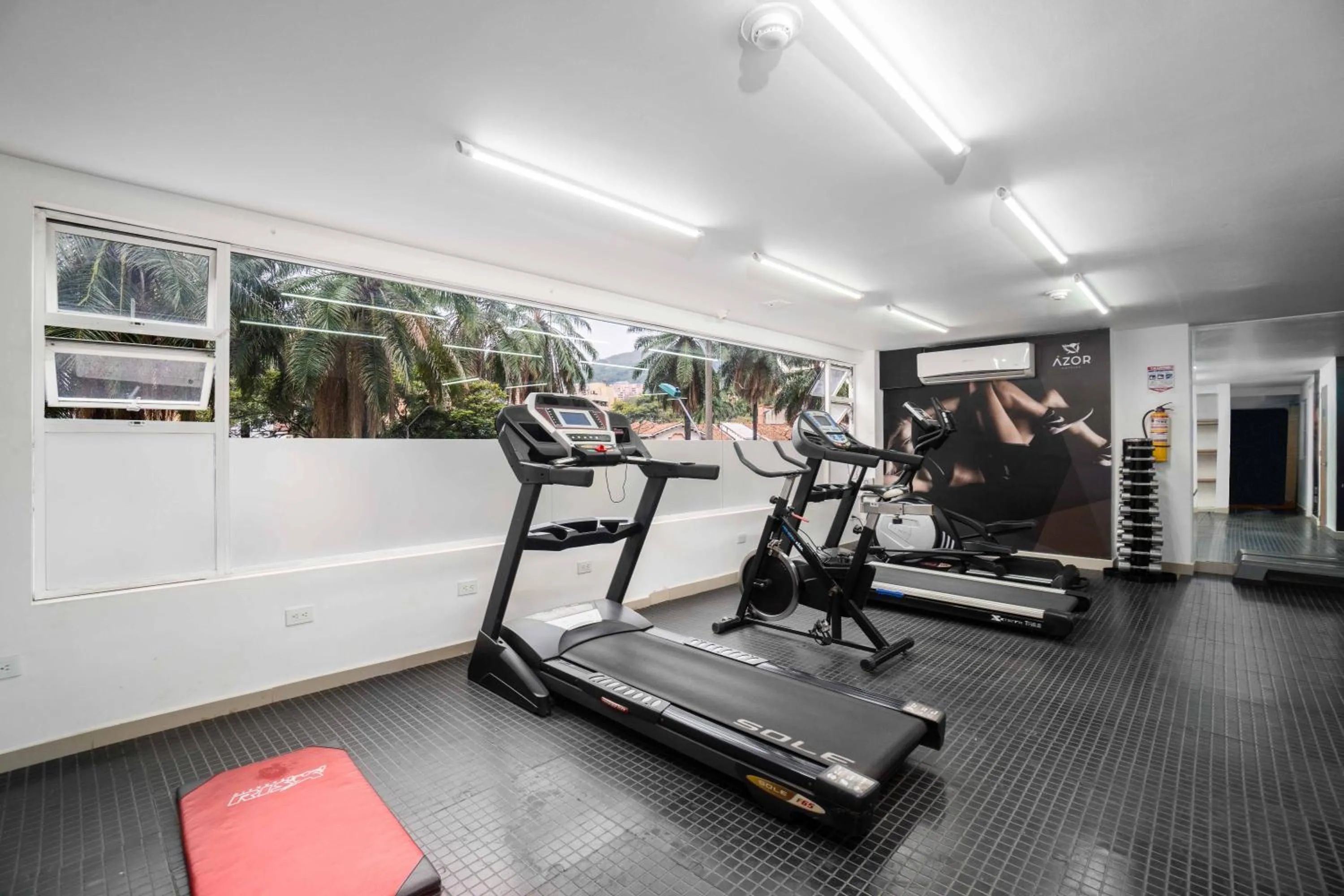 Fitness centre/facilities in Azor Hotel Cali Versalles