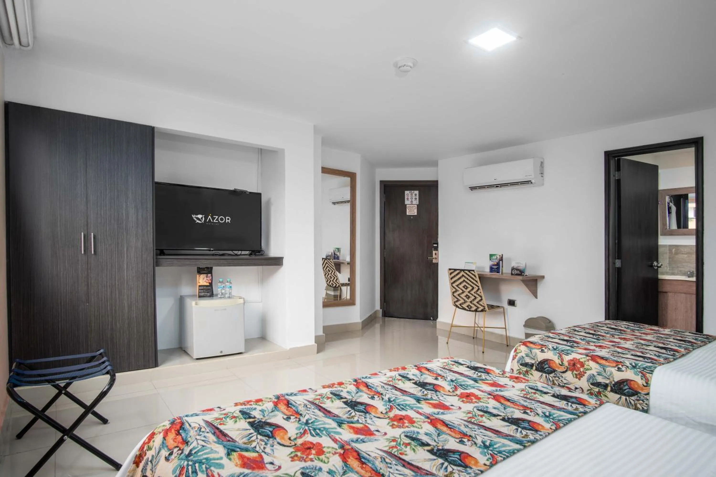 Bed in Azor Hotel Cali Versalles