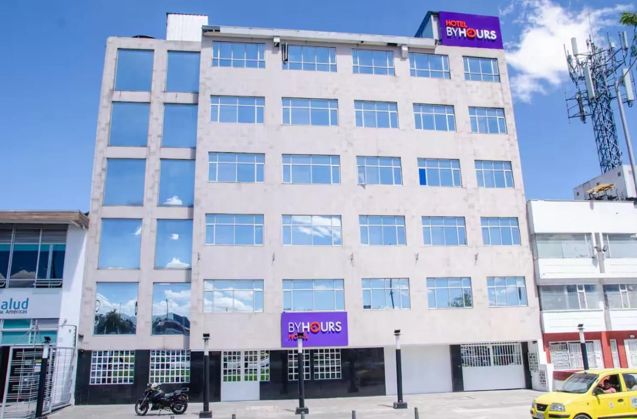 Hotel ByHours Las Américas
