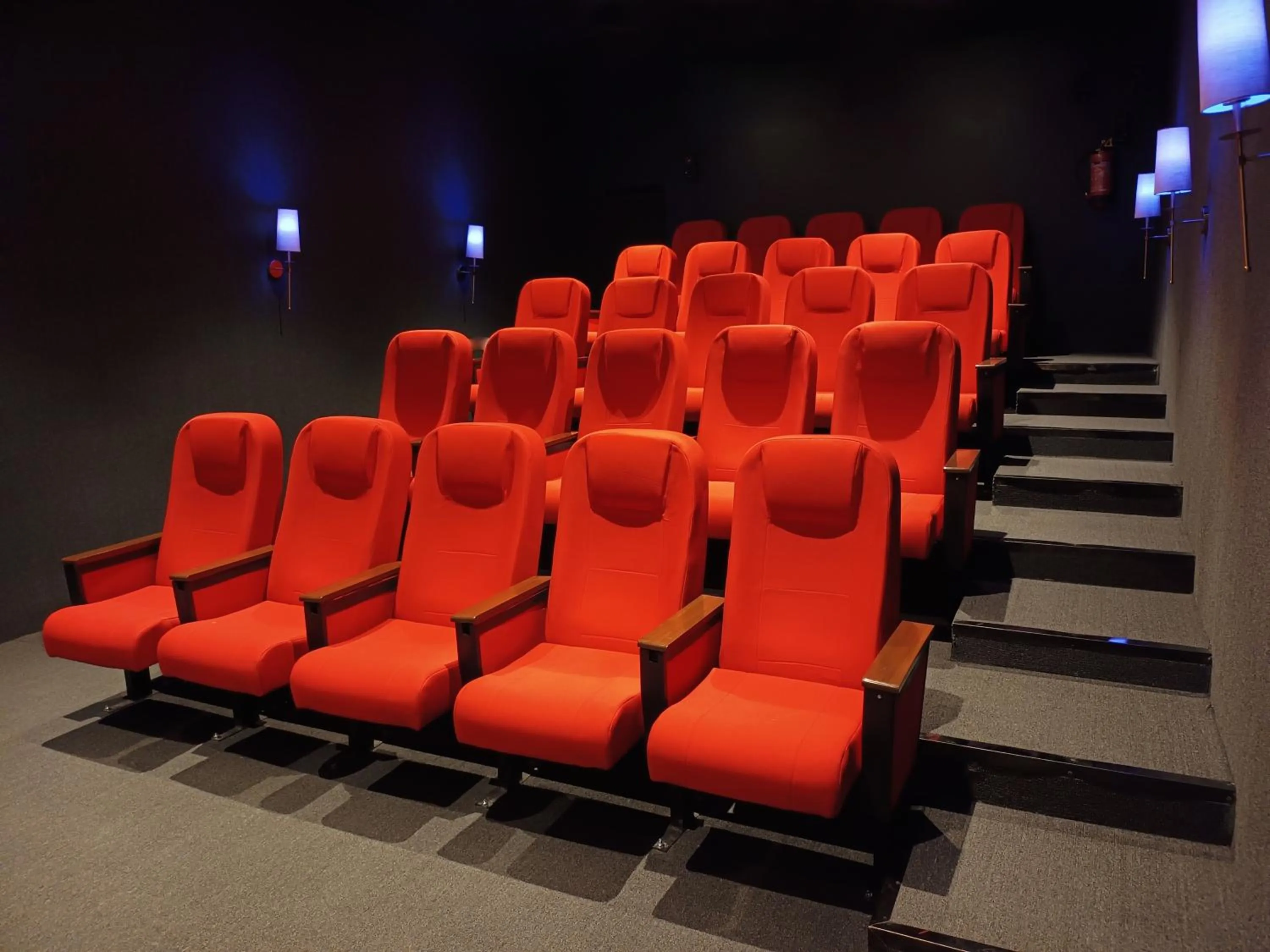 Communal lounge/ TV room in Ananyamaya nature lodge