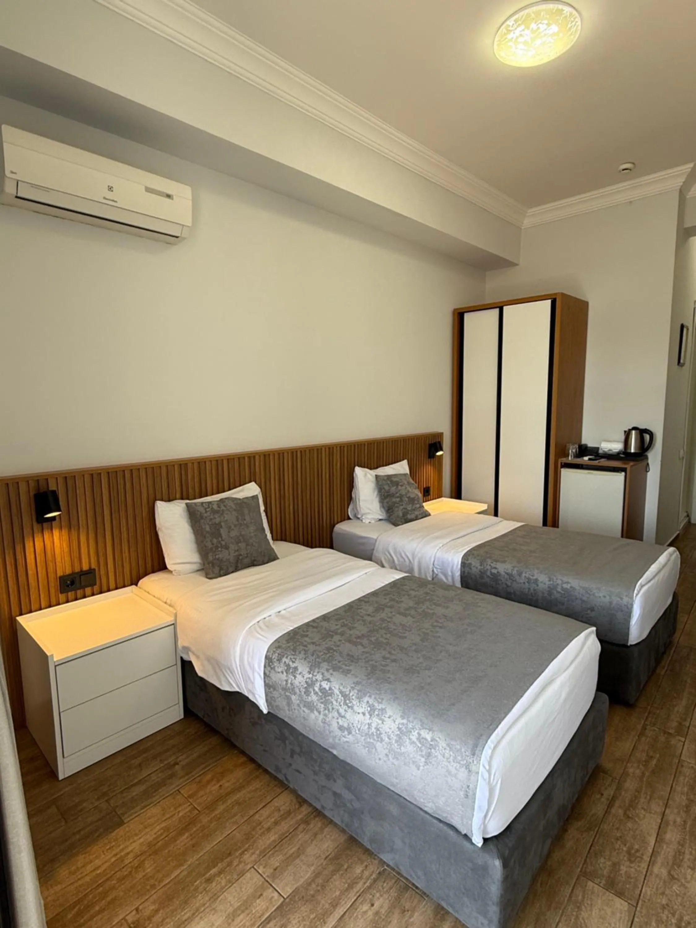 Photo of the whole room, Bed in Hotel Old Town