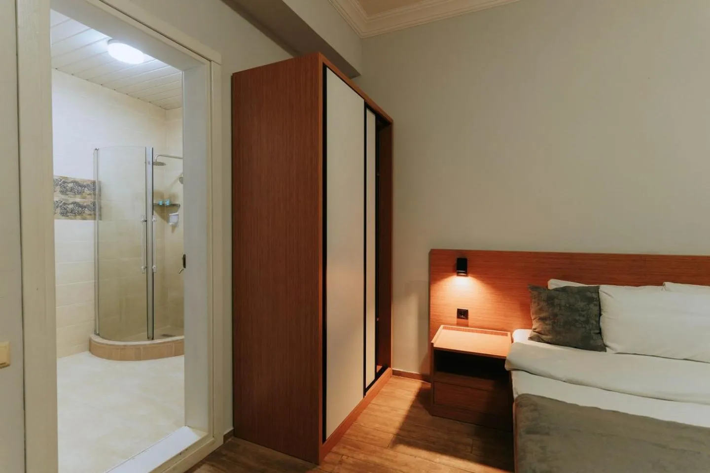 Photo of the whole room, Bed in Hotel Old Town